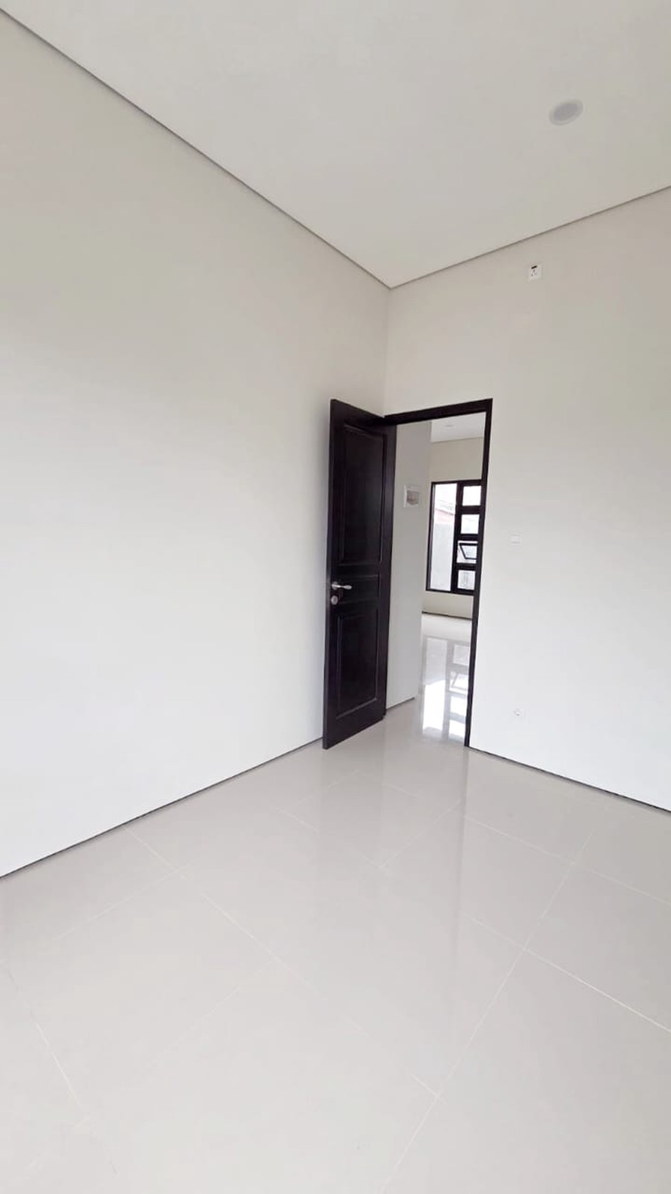 Rumah Bagus Di Perkici Bintaro Sektor 5