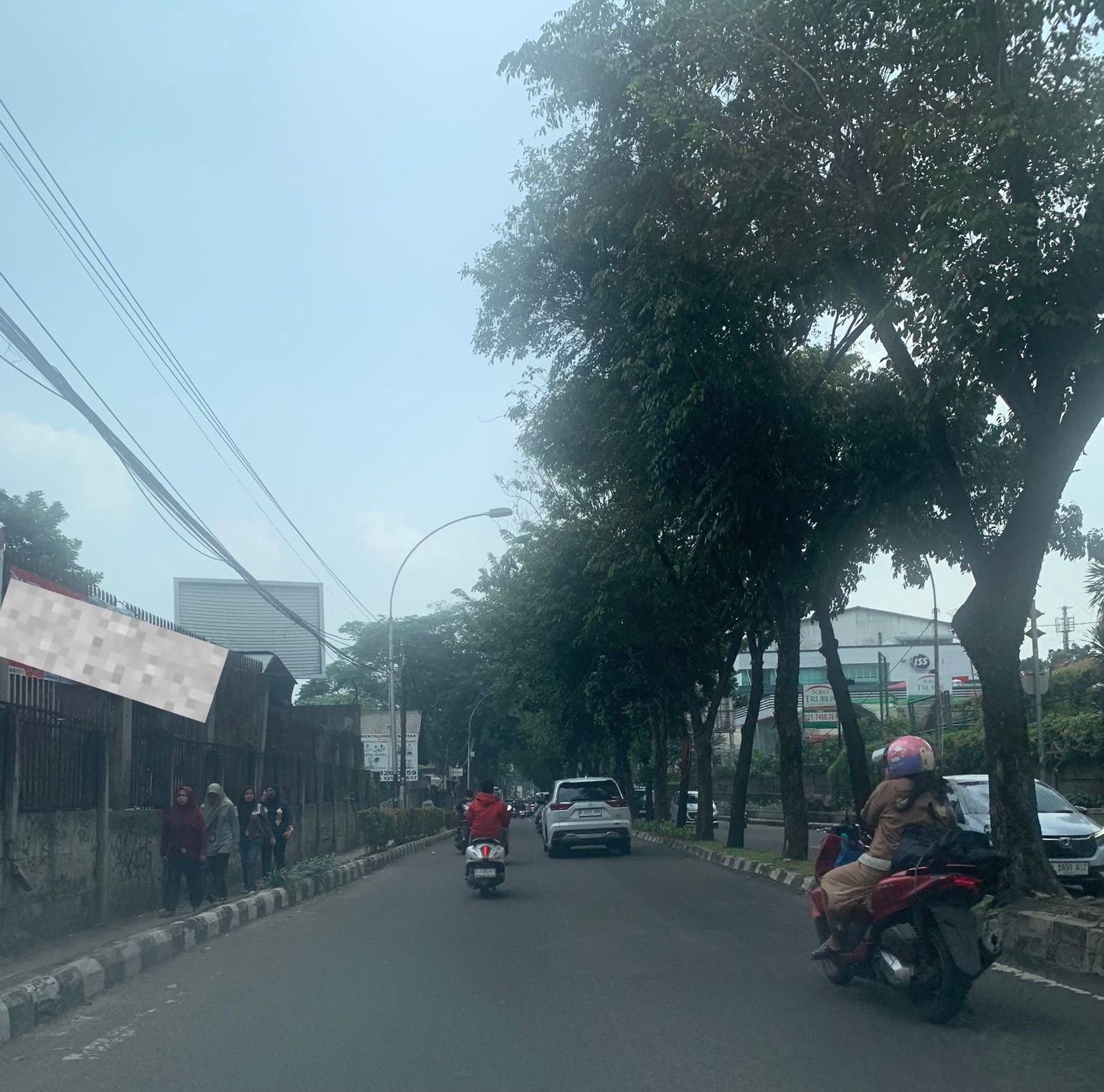 Rumah Hitung Tanah Area Cipete