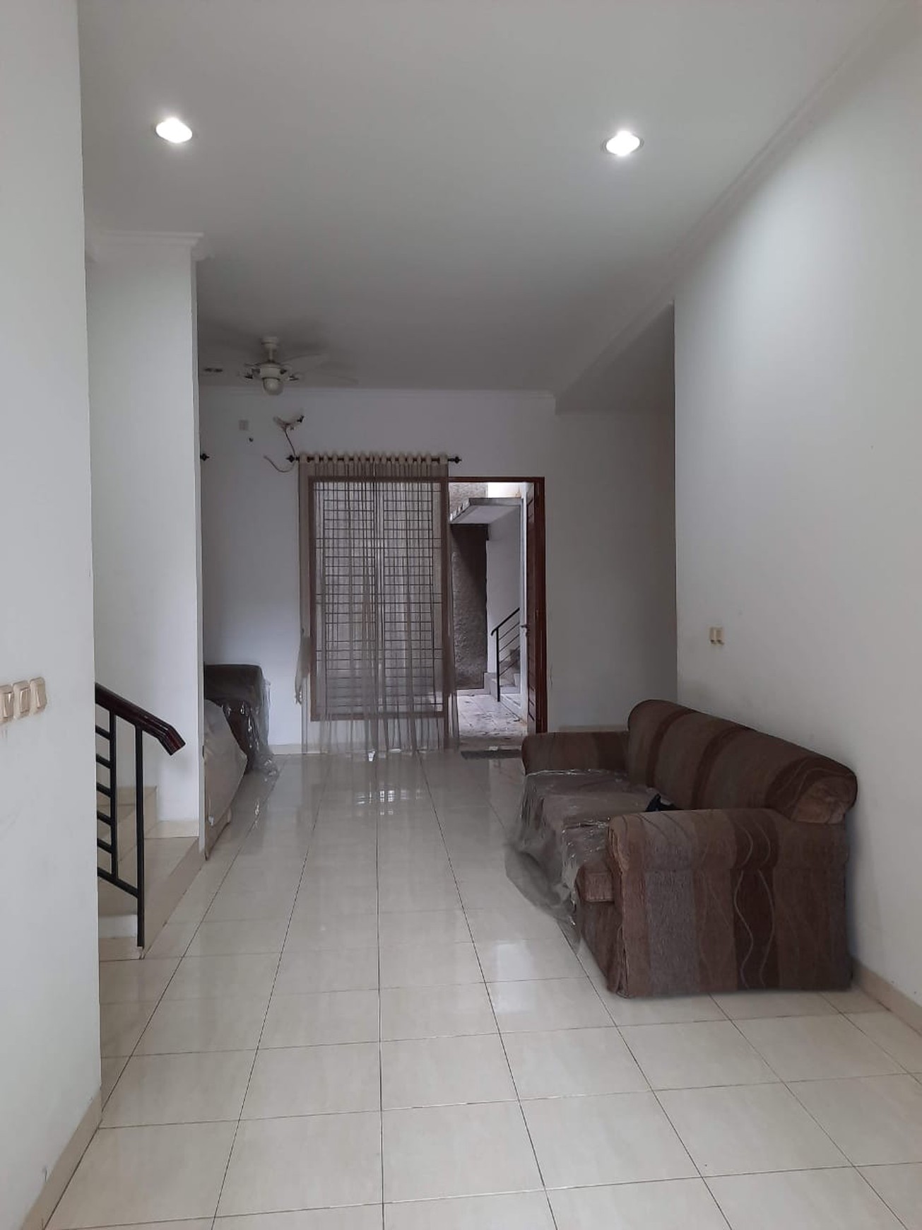 Dijual / Disewakan Rumah Jelambar