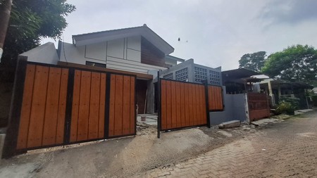 Rumah Baru dengan Desain Layout Minimalis Modern @Ciputat.