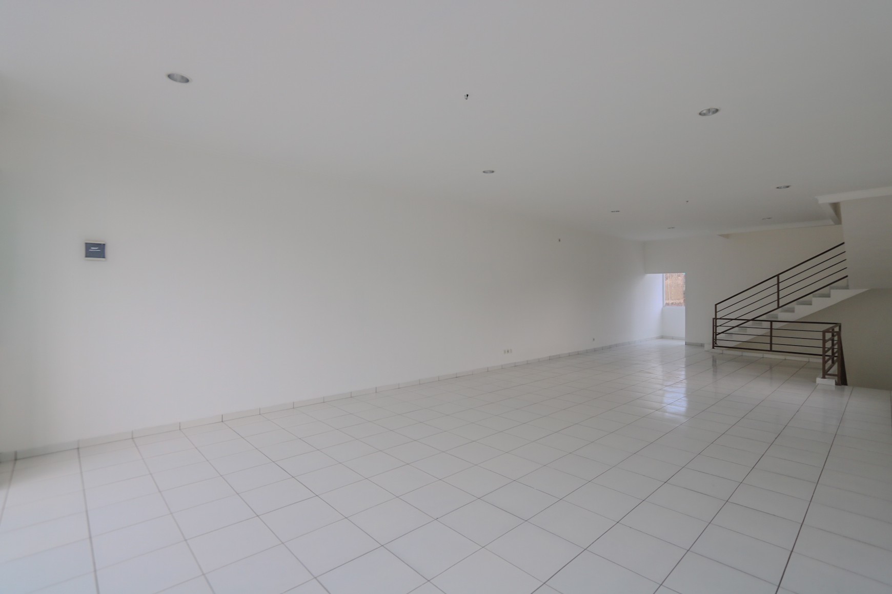RUKO STRATEGIS, DEKAT SURAPATI CORE, SUCI, PADASUKA, COCOK CAFE RESTO, KANTOR