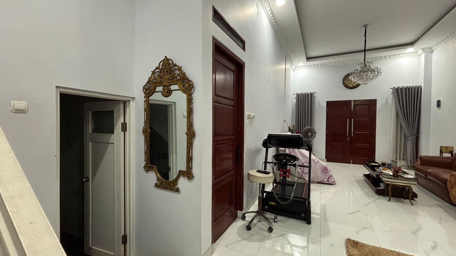 Rumah 2 Lantai di Prima Harapan Regency
