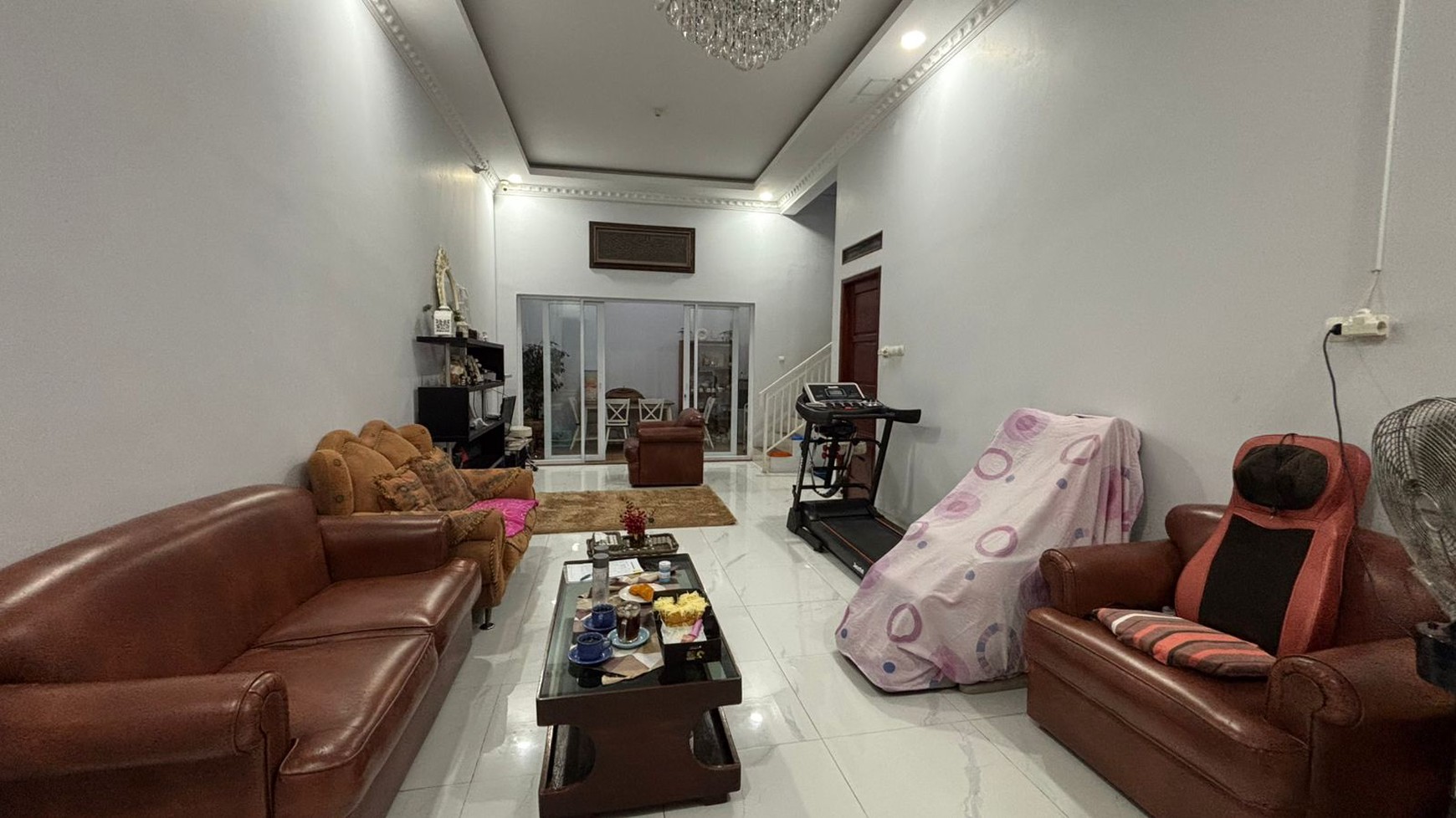 Rumah 2 Lantai di Prima Harapan Regency