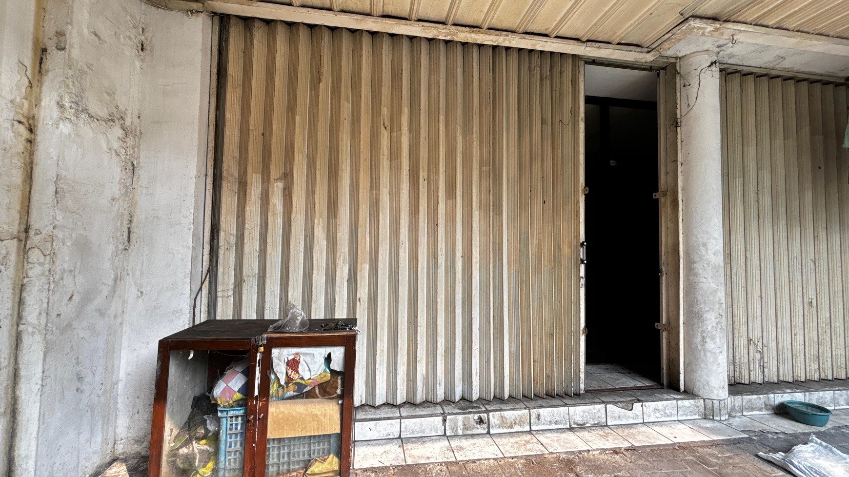 Gedung Kantor Berlokasi Komersil Dan Strategis, Di Jl. Kramat Kwitang, Jakarta Pusat