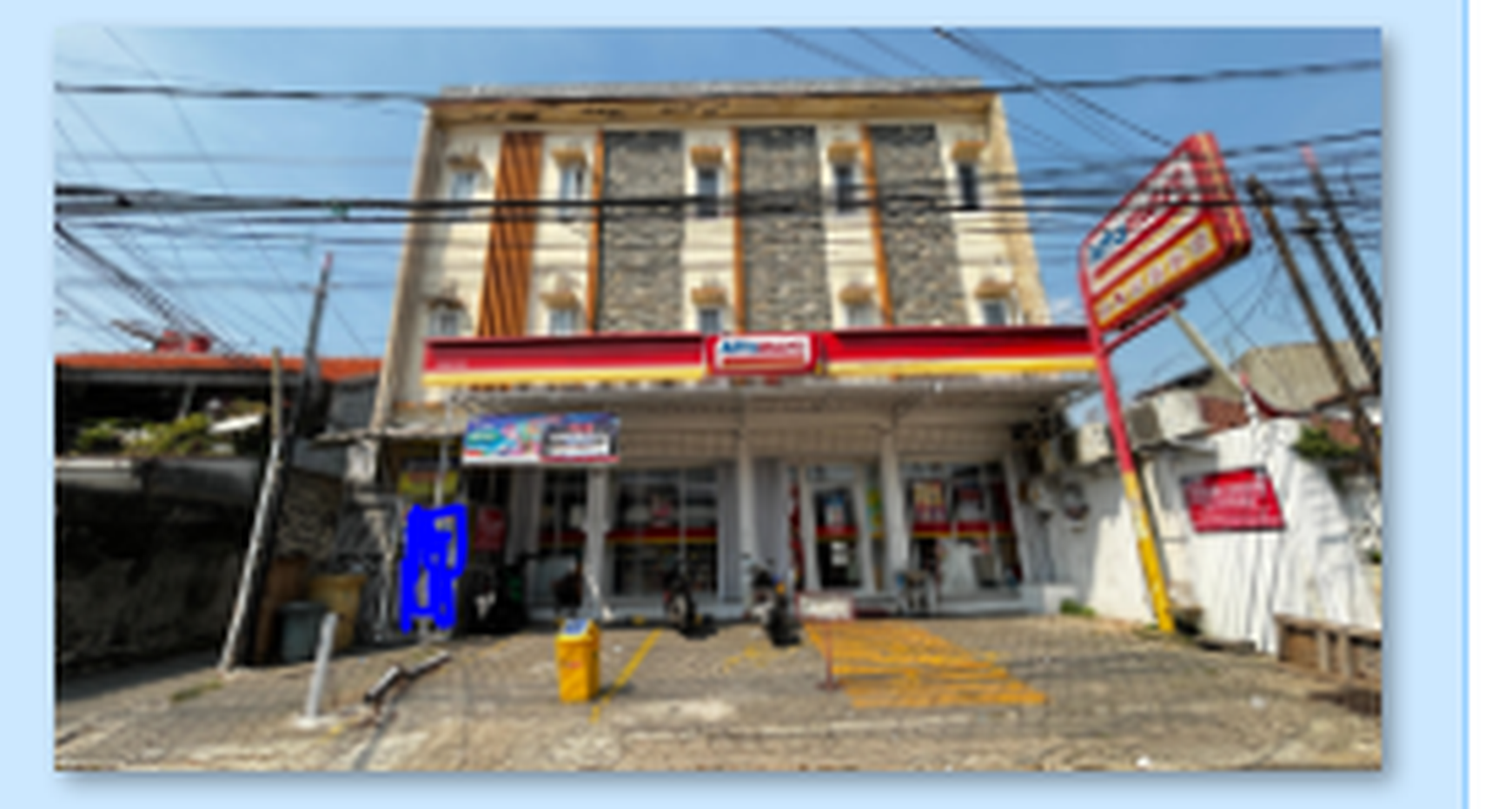 Kos2an Bagus 23 Pintu, 3 Lantai Dan Rooftop, Di Lantai Satu Terdapat Alfa Mart, di Kebon Nanas, Jatinegara