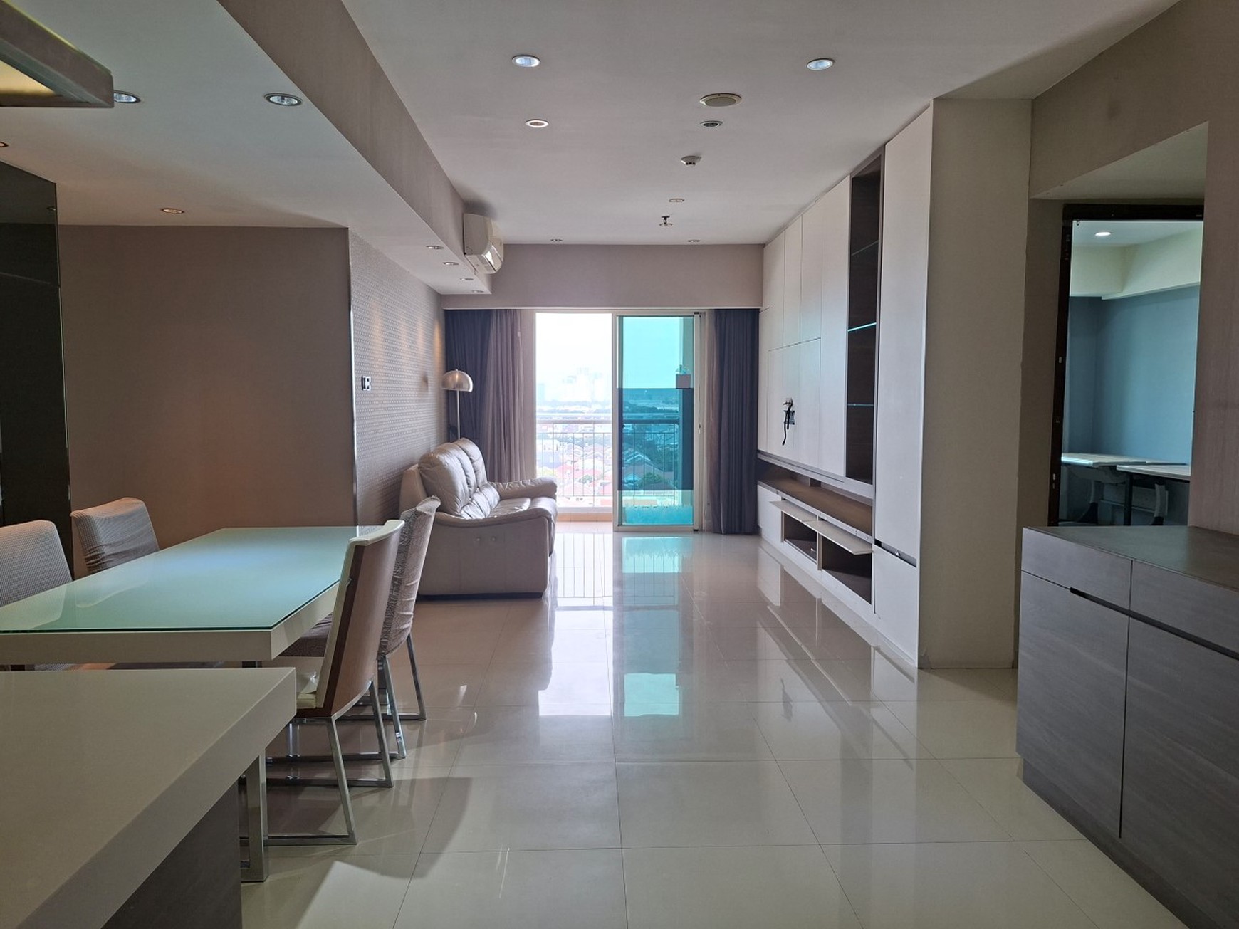 Apartemen Sherwood Twr Wellington, Kelapa Gading