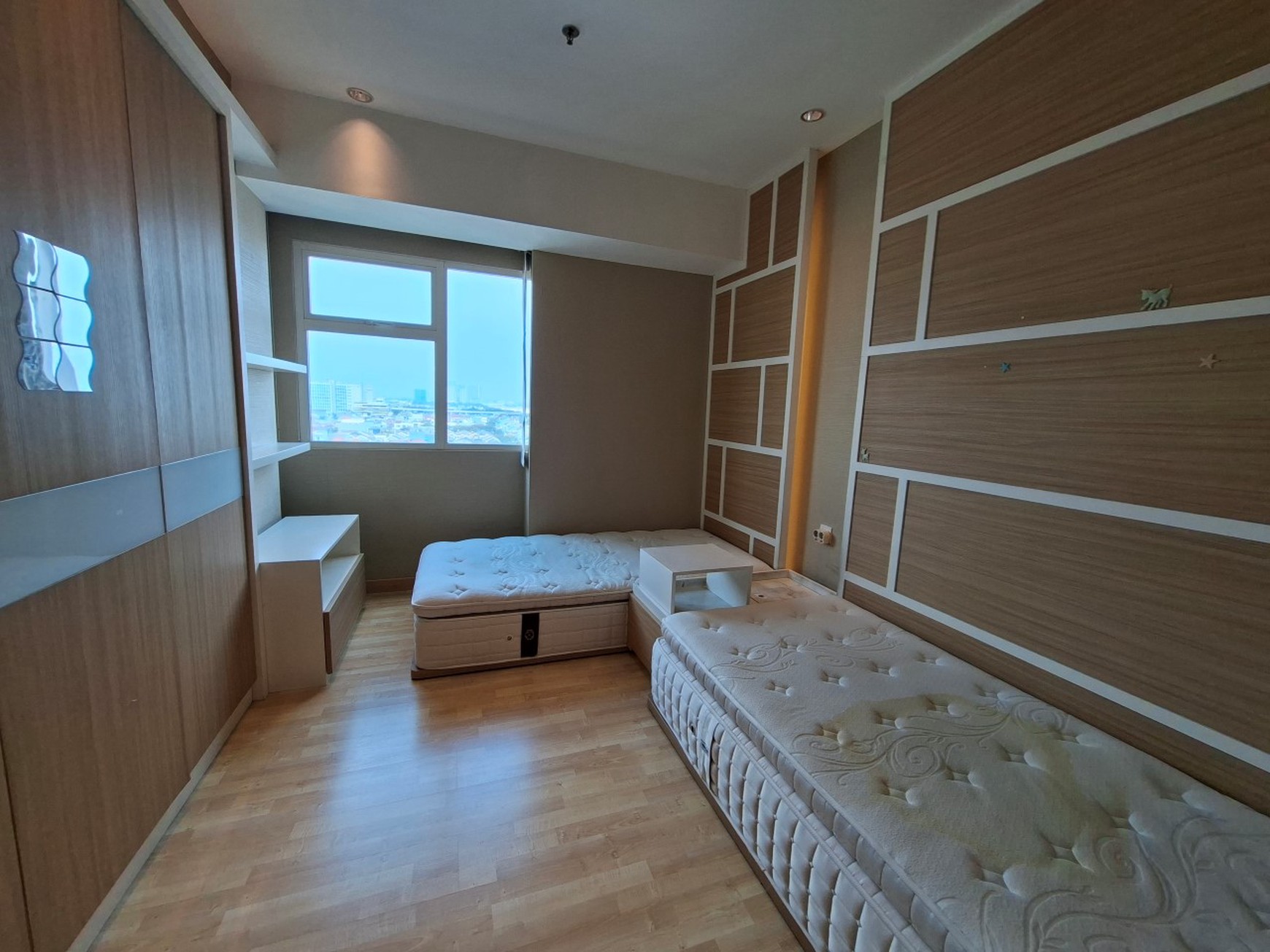 Apartemen Sherwood Twr Wellington, Kelapa Gading