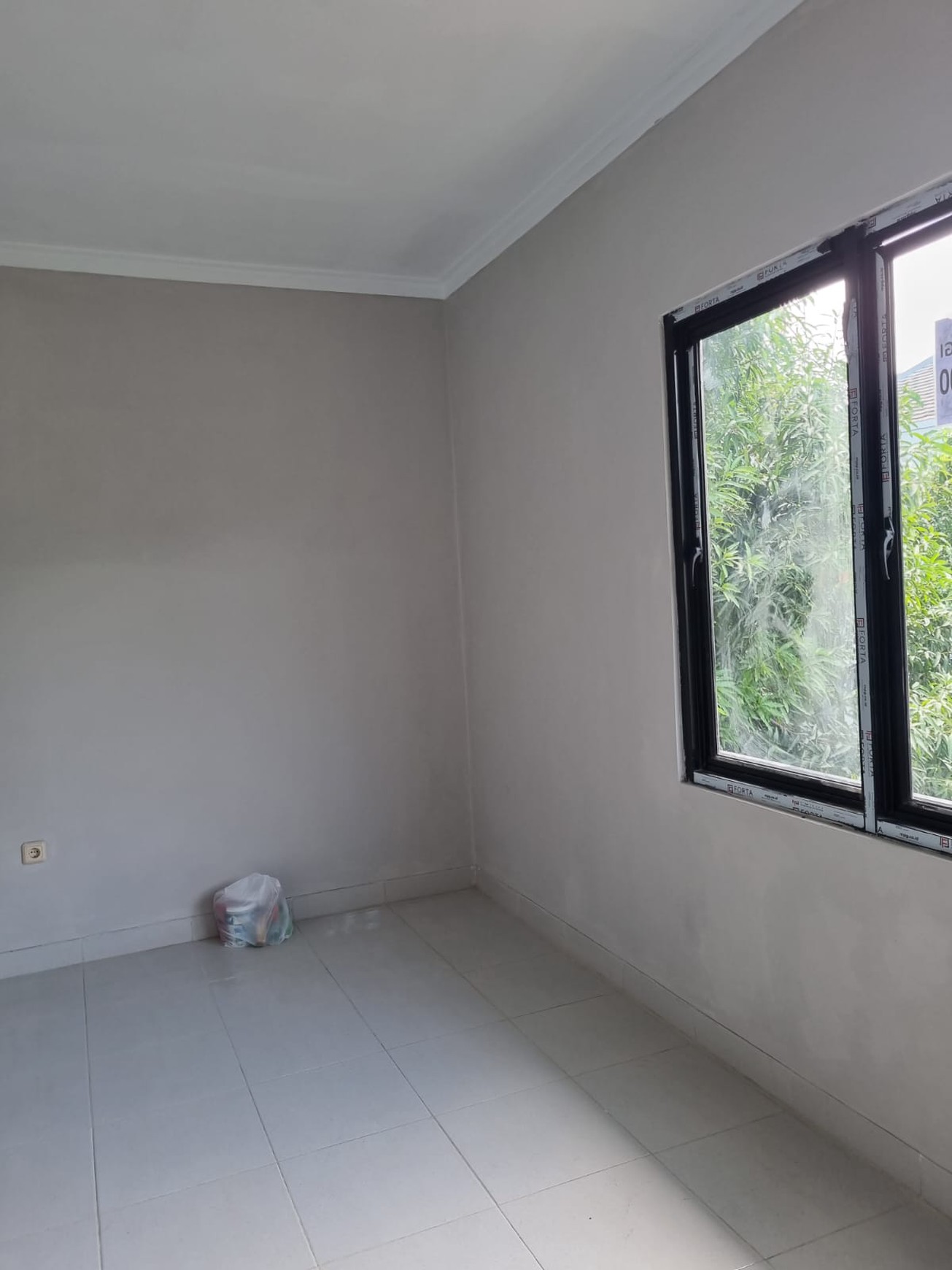 Disewa Rumah Siap Huni di Bintaro Jaya dengan Lingkungan Asri KT 3 KM 2