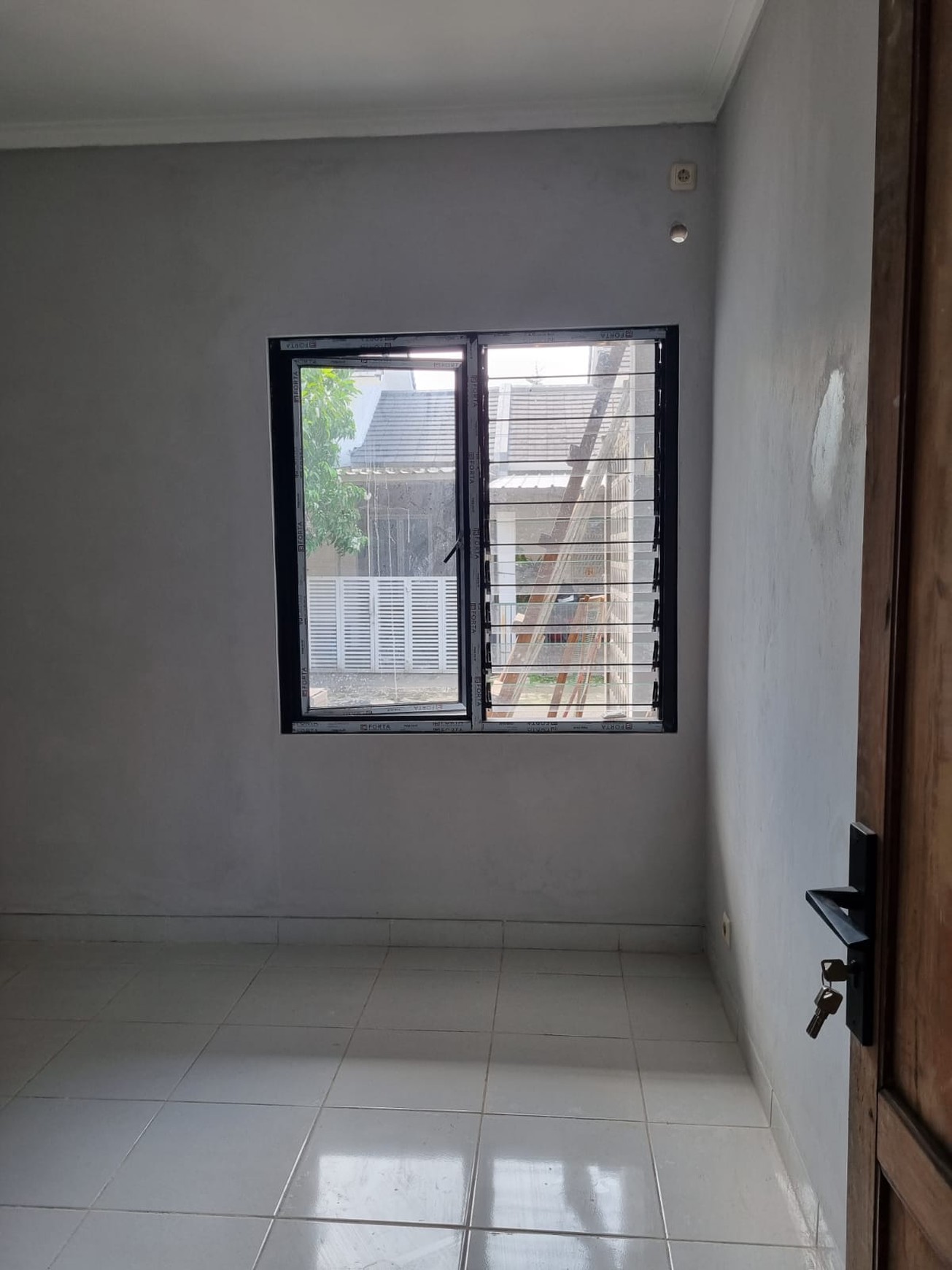 Disewa Rumah Siap Huni di Bintaro Jaya dengan Lingkungan Asri KT 3 KM 2