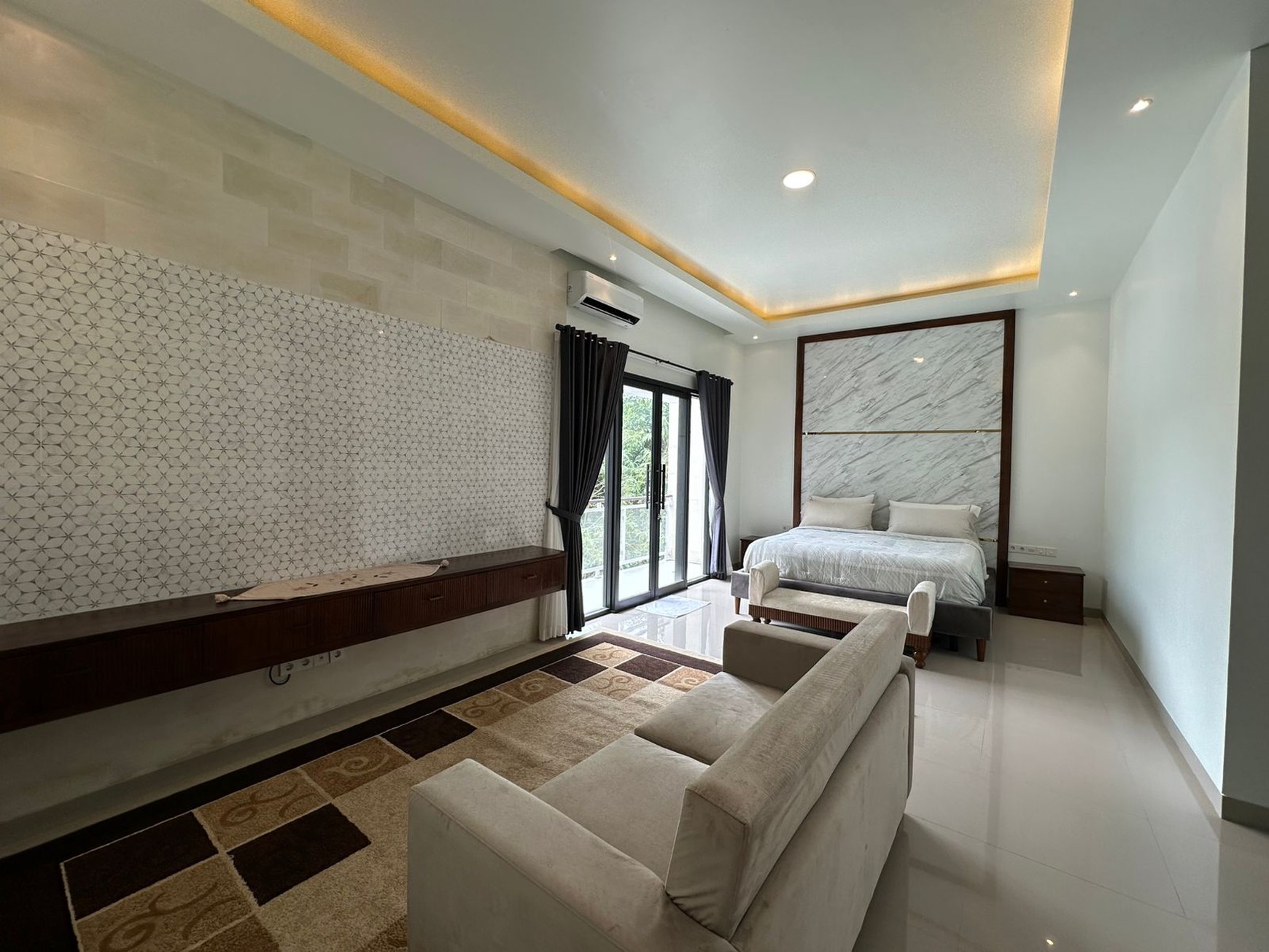Beautiful Modern Villa For Sale in Ungasan