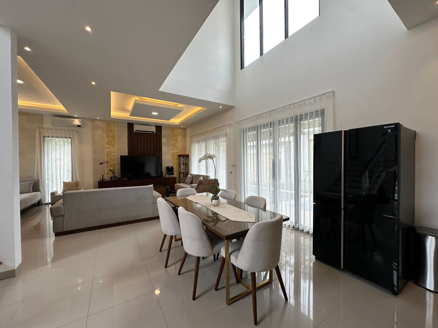 Beautiful Modern Villa For Sale in Ungasan