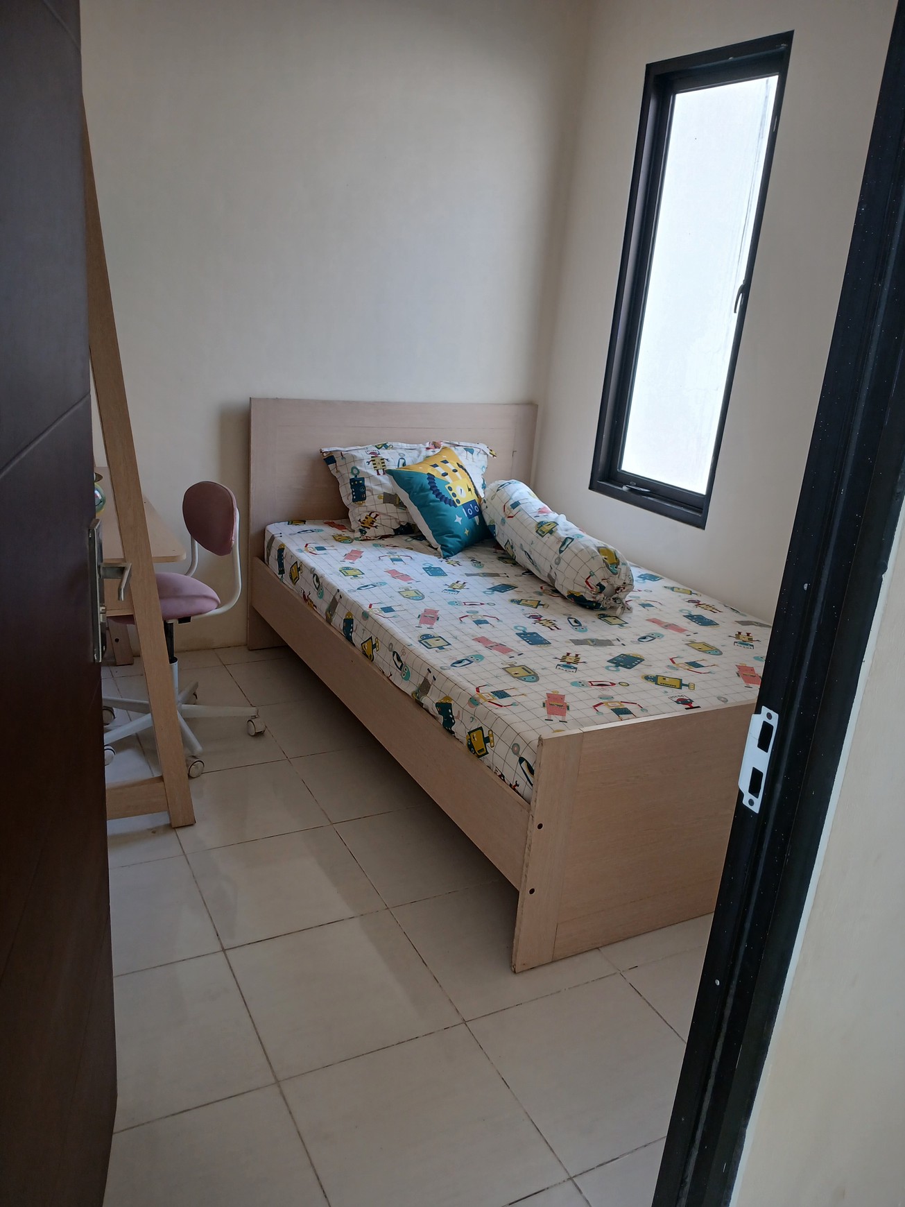 Rumah murah Kedamean Gresik deket pintu Tol Belahan Rejo