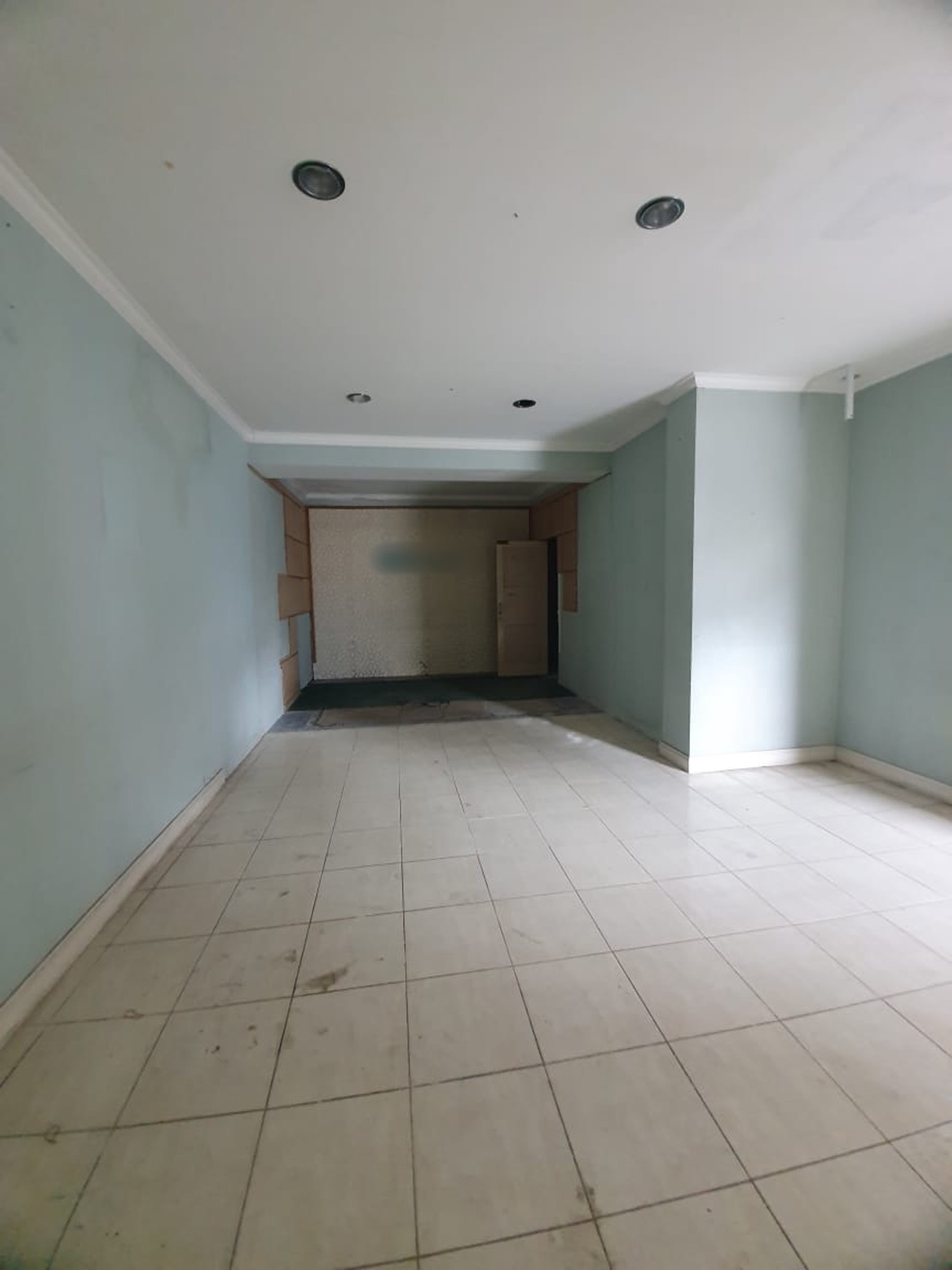Ruang Usaha Lokasi Strategis Dijalan Kaliurang Km 6 Condongcatur Depok Sleman