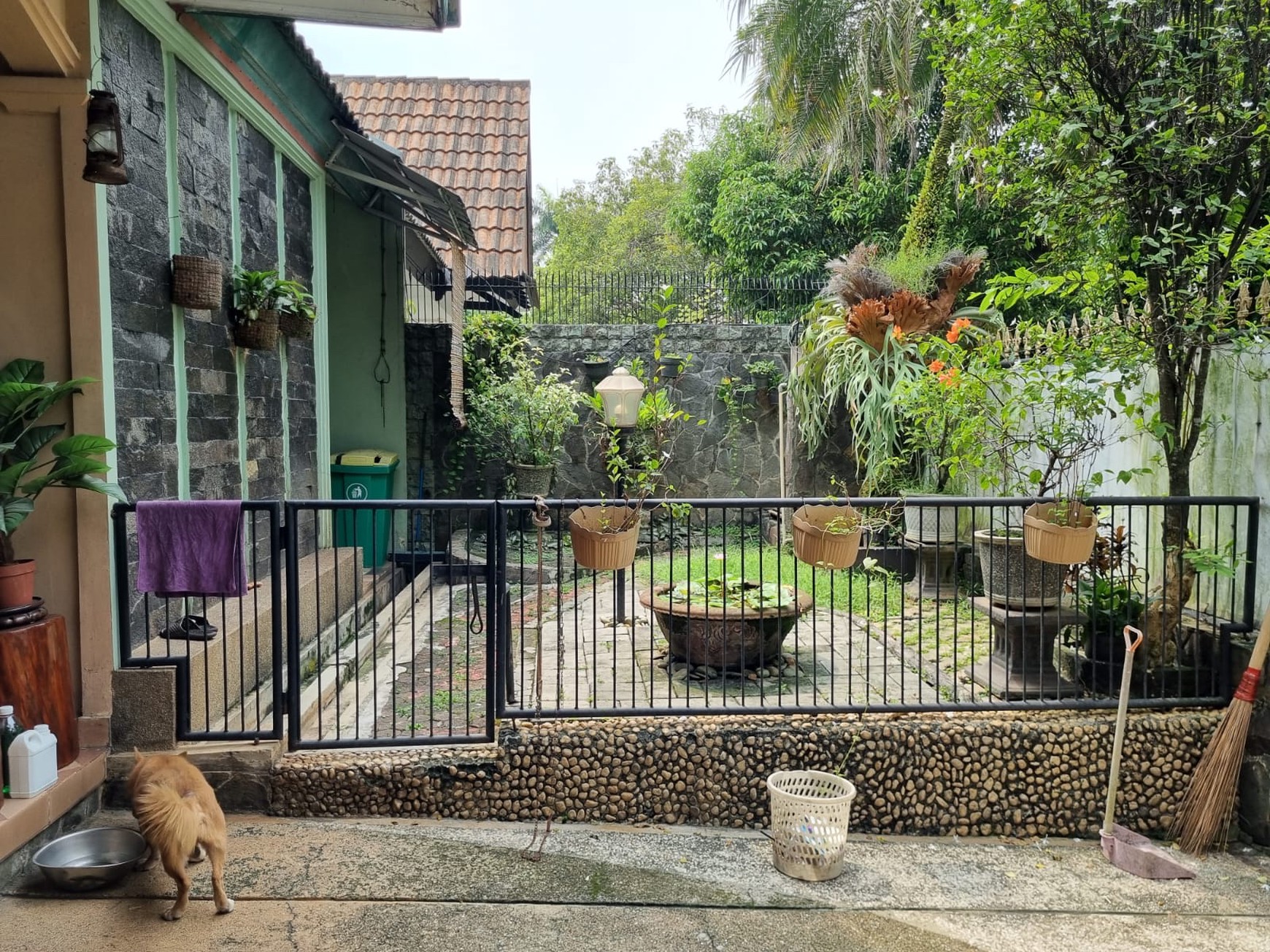 RUMAH ASRI, GIRILOKA 1, Semi furnish Siap Huni