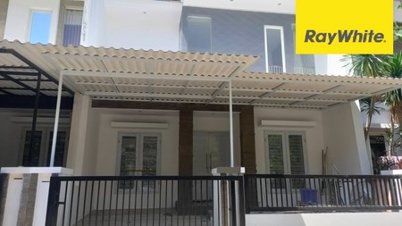 Dijual Rumah 2 lantai di Florance Pakuwon City Surabaya