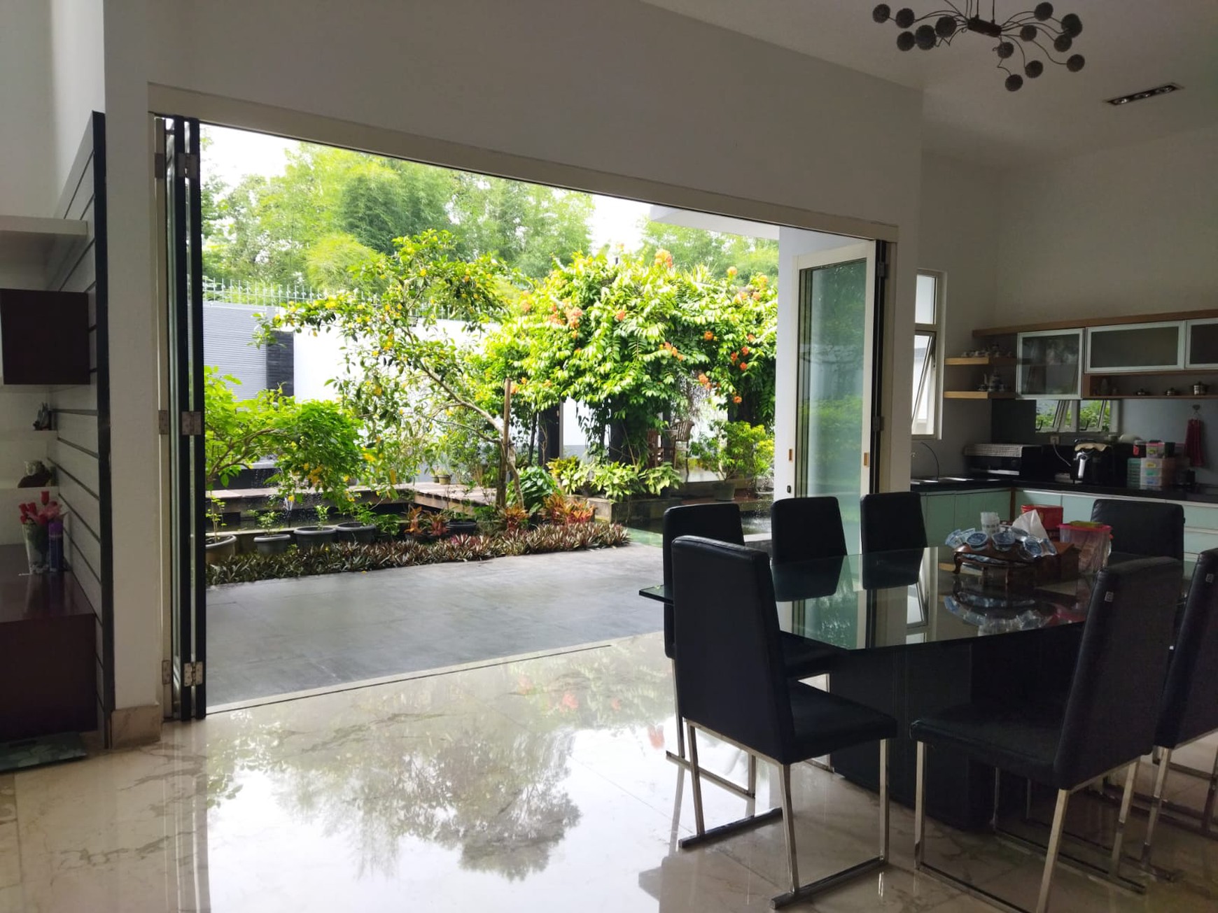 Rumah Lux 2Lantai Diarea Telaga Golf, Near Pusat Bisnis BSD .