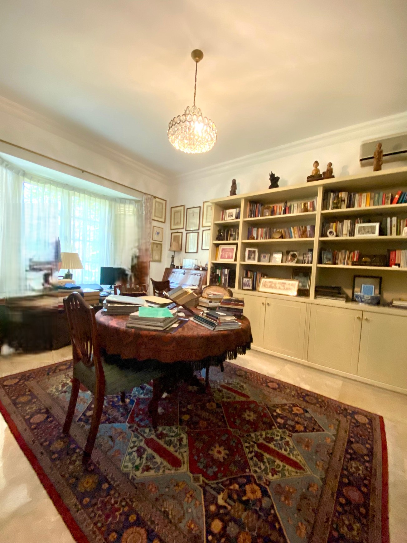 Rumah Mewah nan Megah di Jakarta Selatan