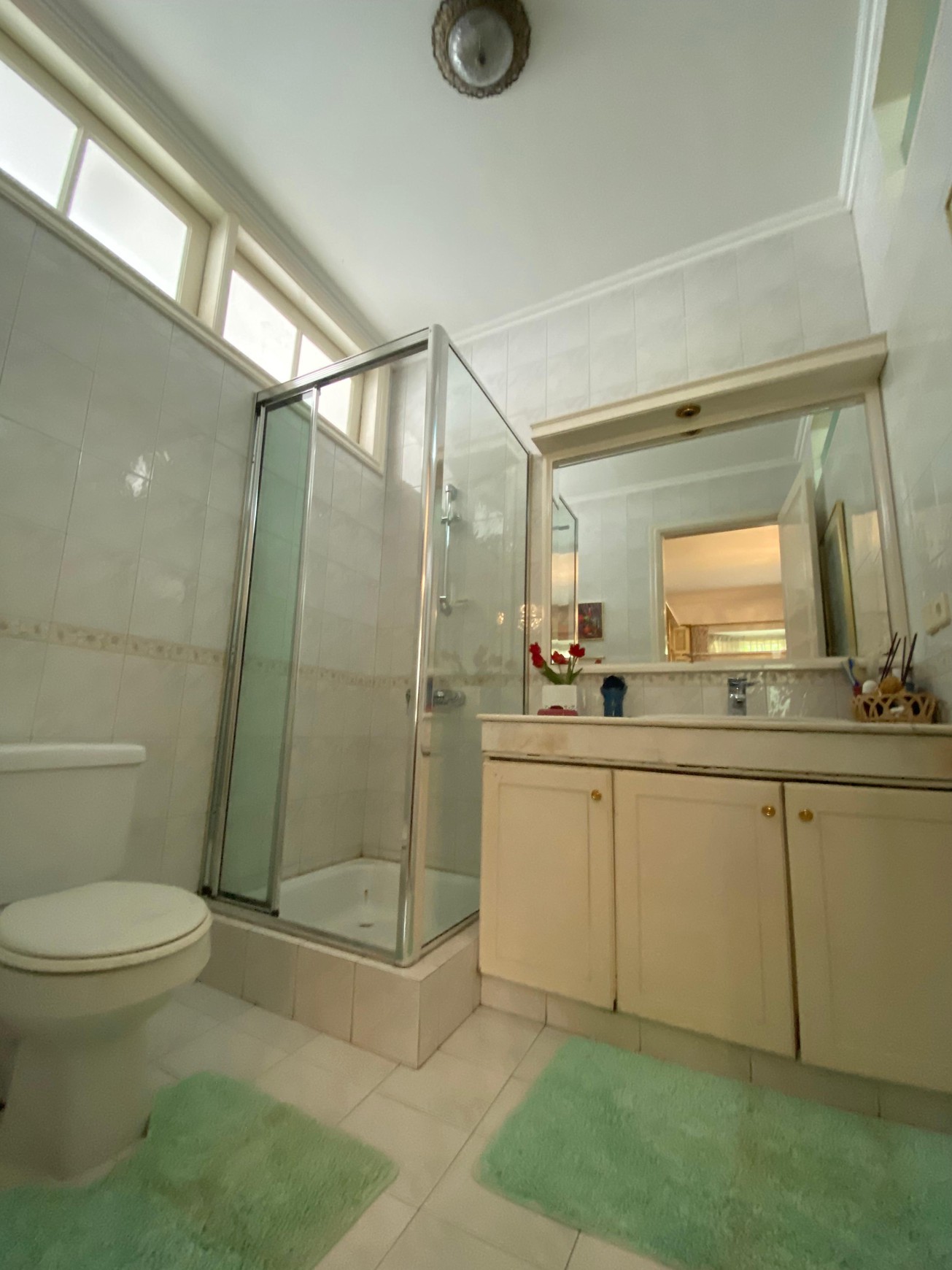 Rumah Mewah nan Megah di Jakarta Selatan