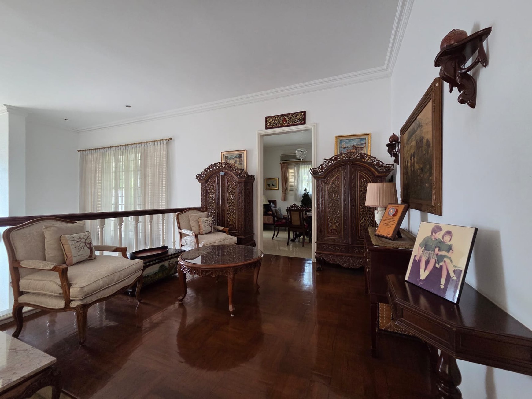 Rumah Mewah nan Megah di Jakarta Selatan