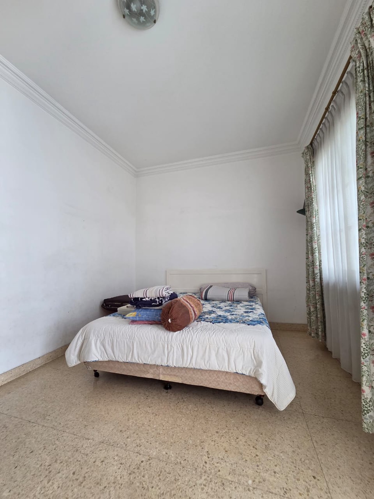 Rumah Mewah nan Megah di Jakarta Selatan