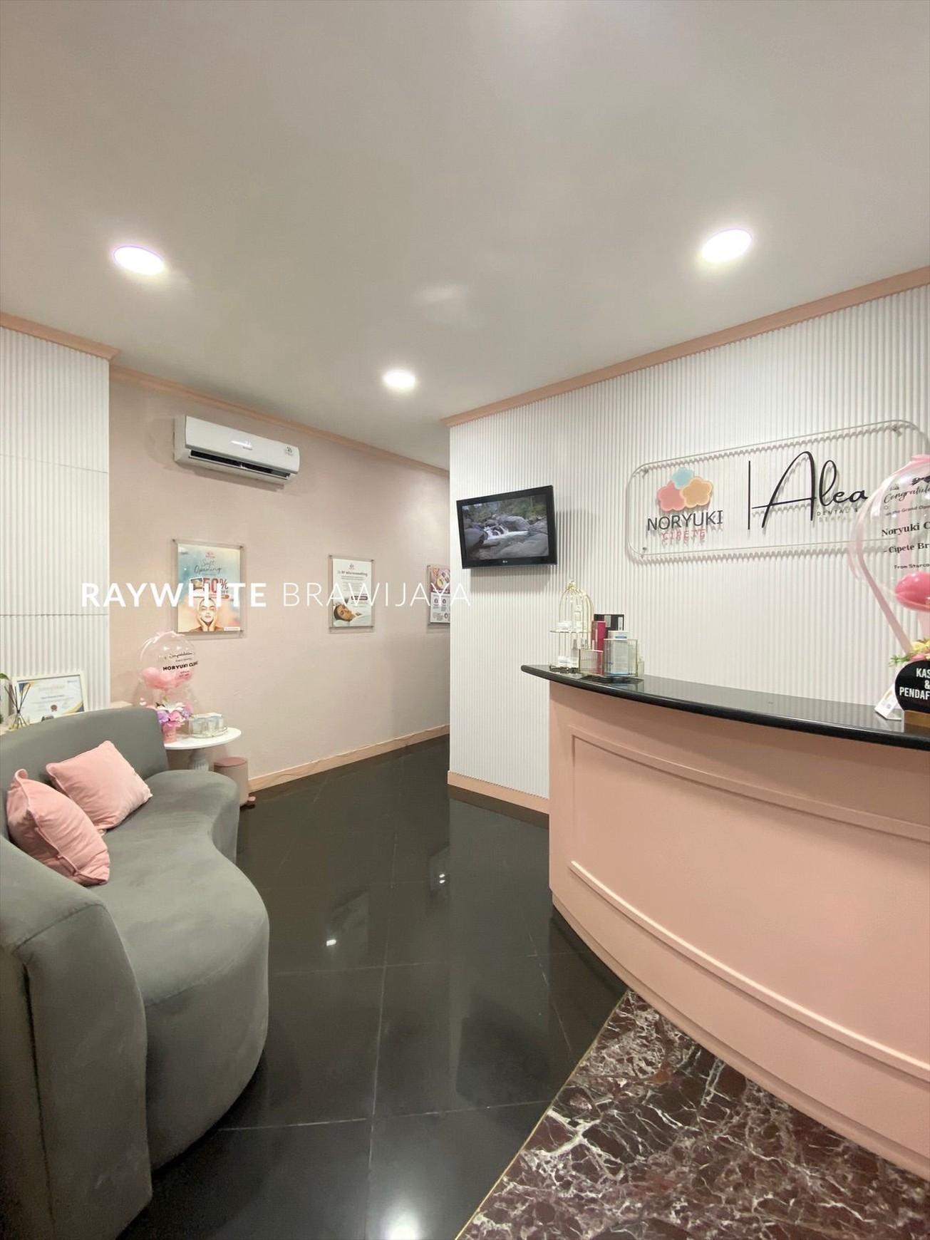 Ruko Dalam Kompleks Siap Pakai Area Cipete Raya