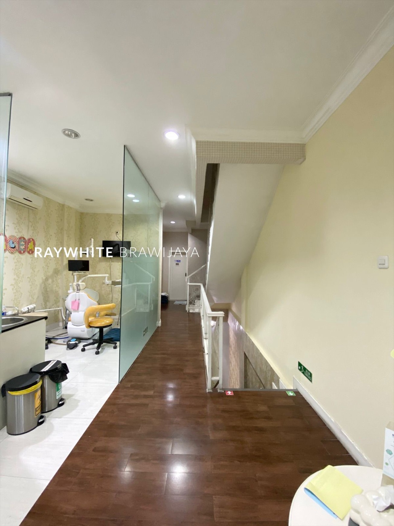 Ruko Dalam Kompleks Siap Pakai Area Cipete Raya