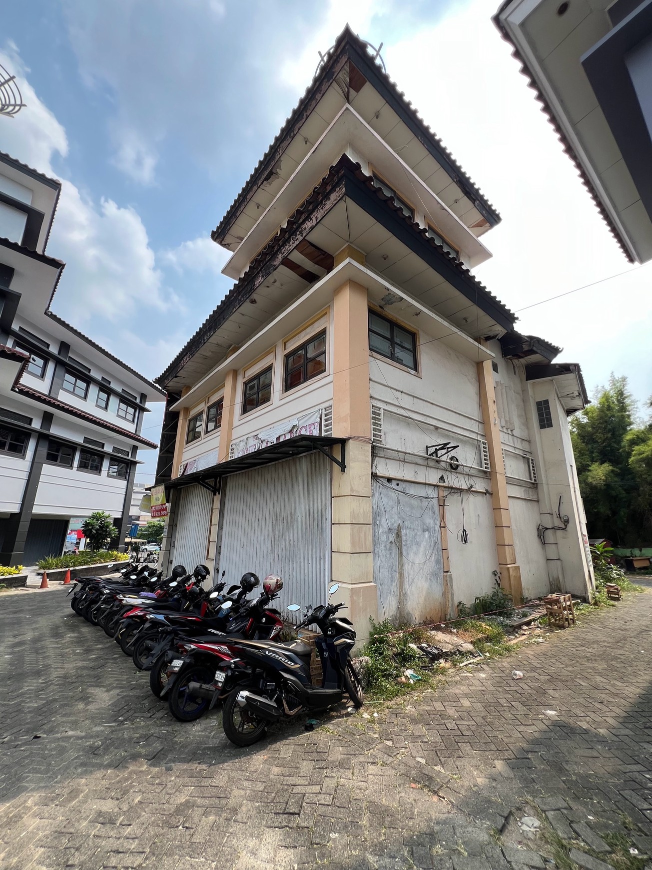 RUKO UNIK - COCOK UNTUK TEMPAT LESS / KANTOR