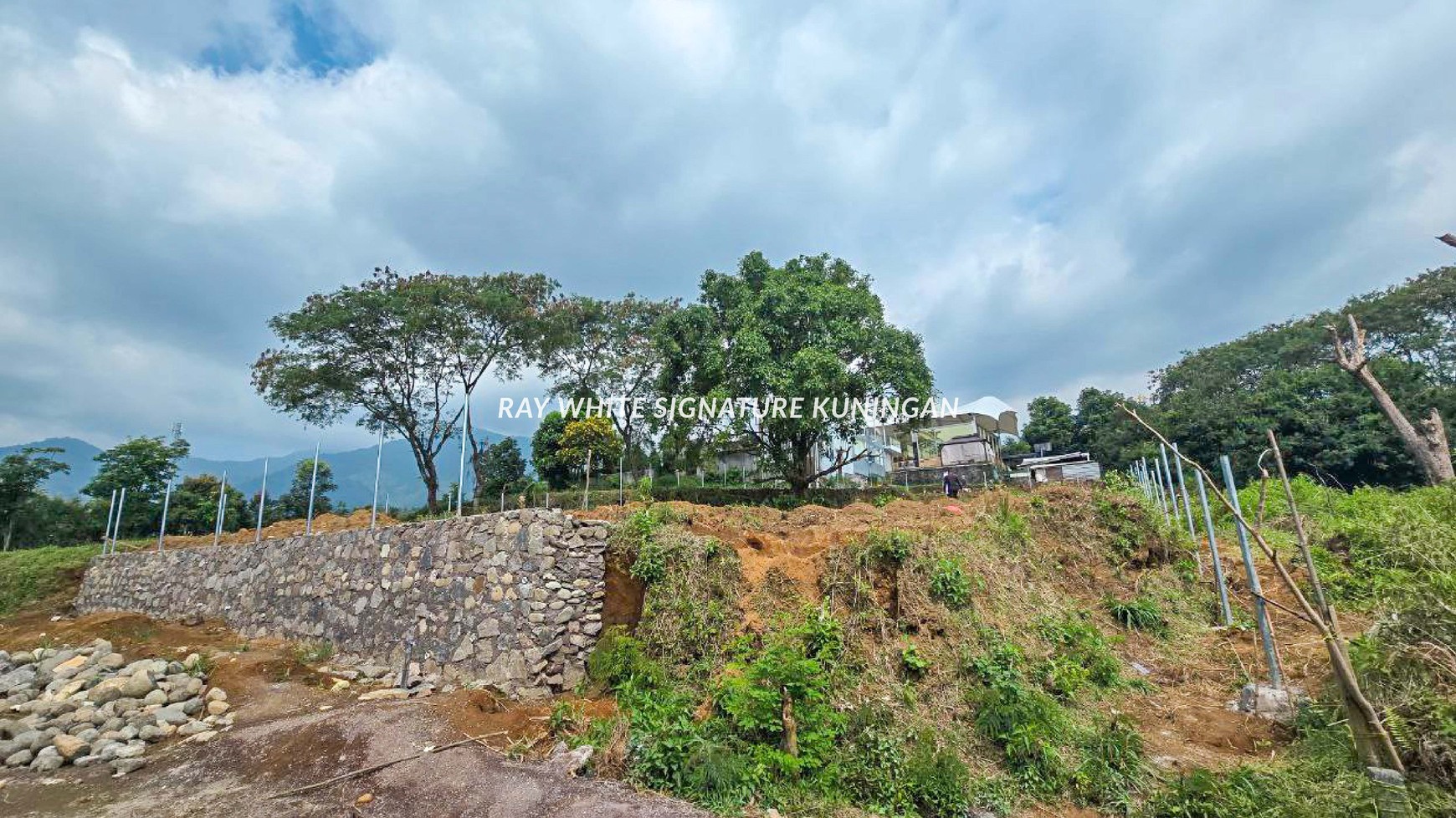 Dijual Tanah Kavling Strategis di Pesona Alam Cisarua 