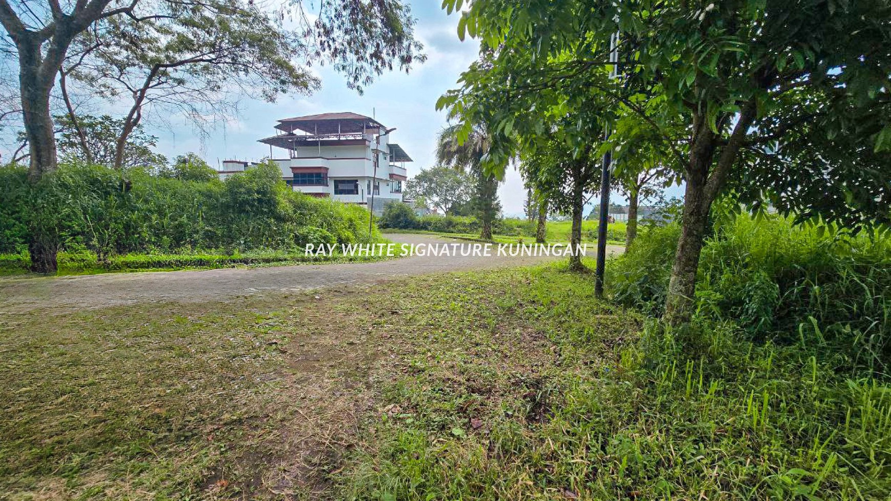 Dijual Tanah Kavling Strategis di Pesona Alam Cisarua 