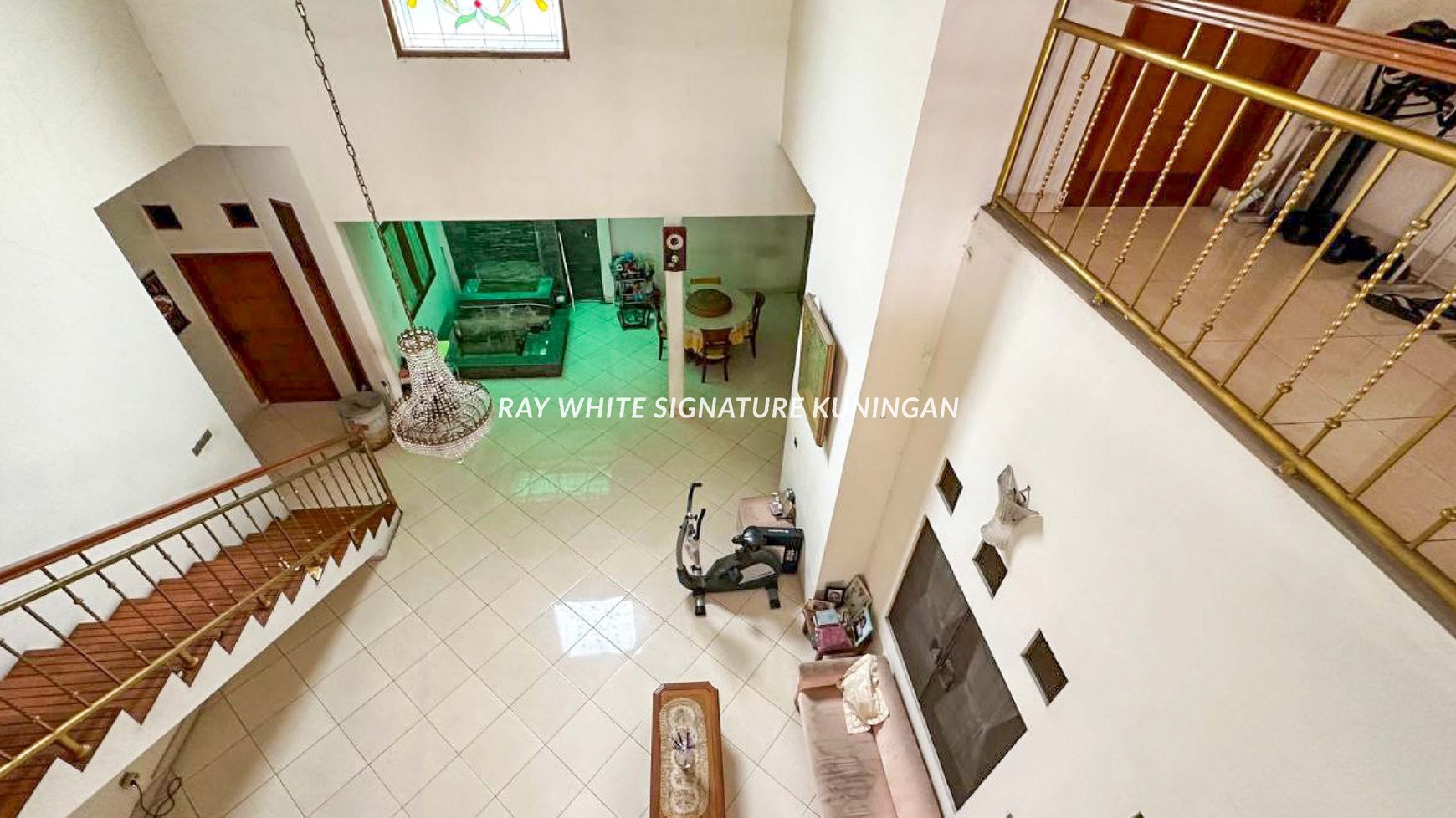 Dijual Rumah Asri 2 Lantai Dalam Komplek Permata Hijau 2 Blok E