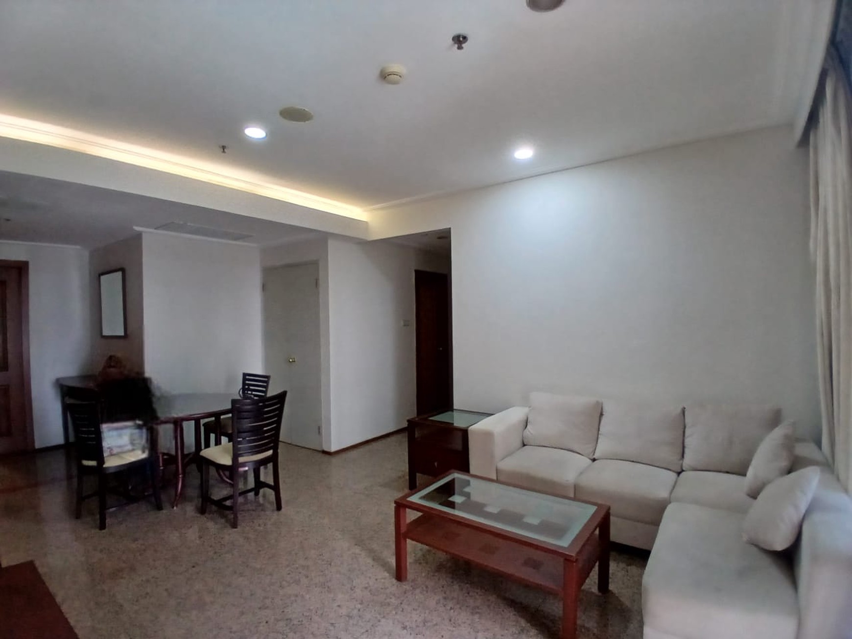Disewakan 2 KT apartment Pavilion di jakarta pusat