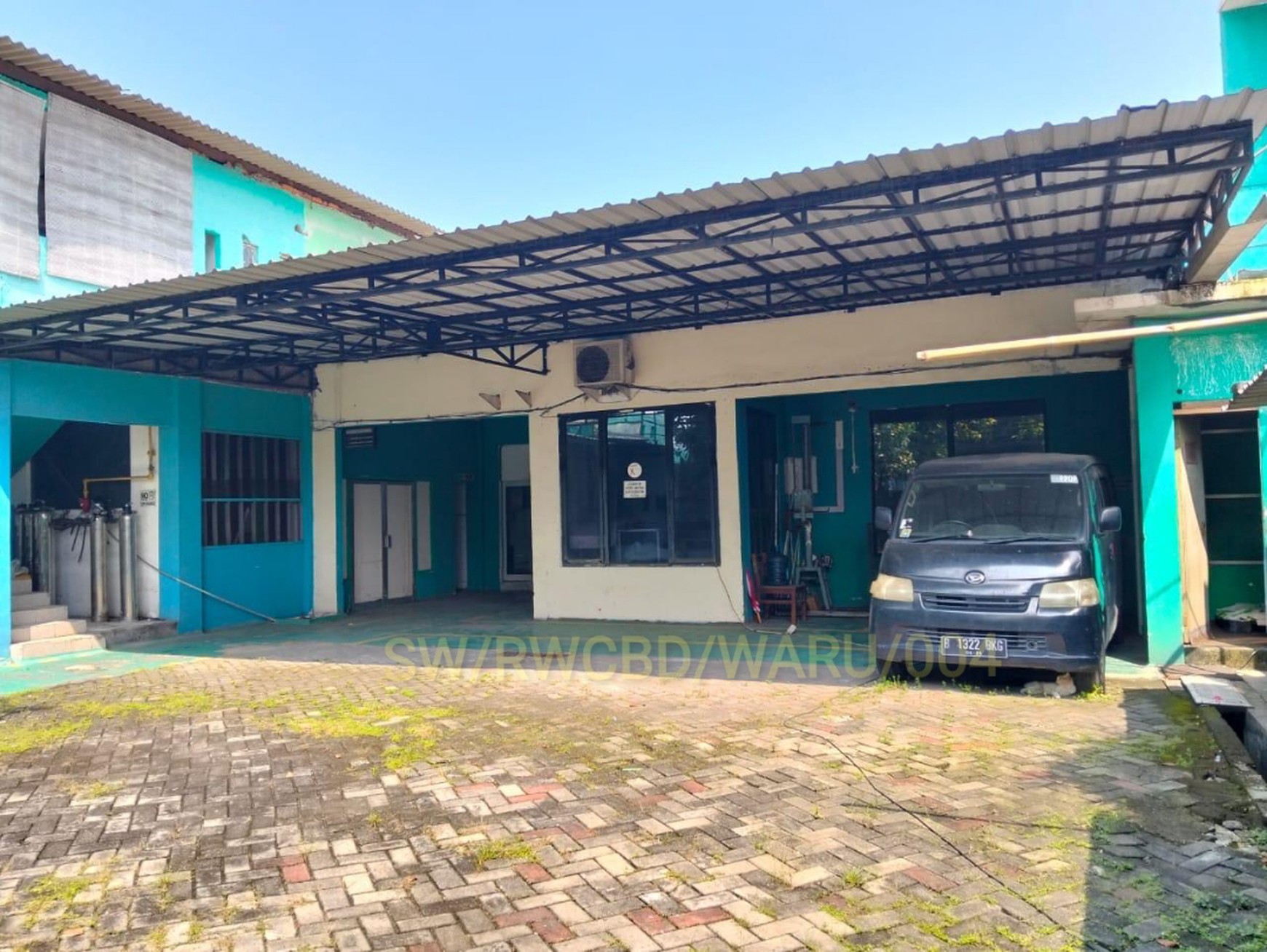 Dijual Komersial Ex-Kafe dan Kantor di Brigjen Katamso Waru Dekat Berbek Industri, Rungkut, dan Bundaran Waru Sidoarjo
