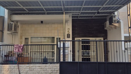 Dijual Rumah PURI ASRI  LAGUNA INDAH   PAKUWON CITY
