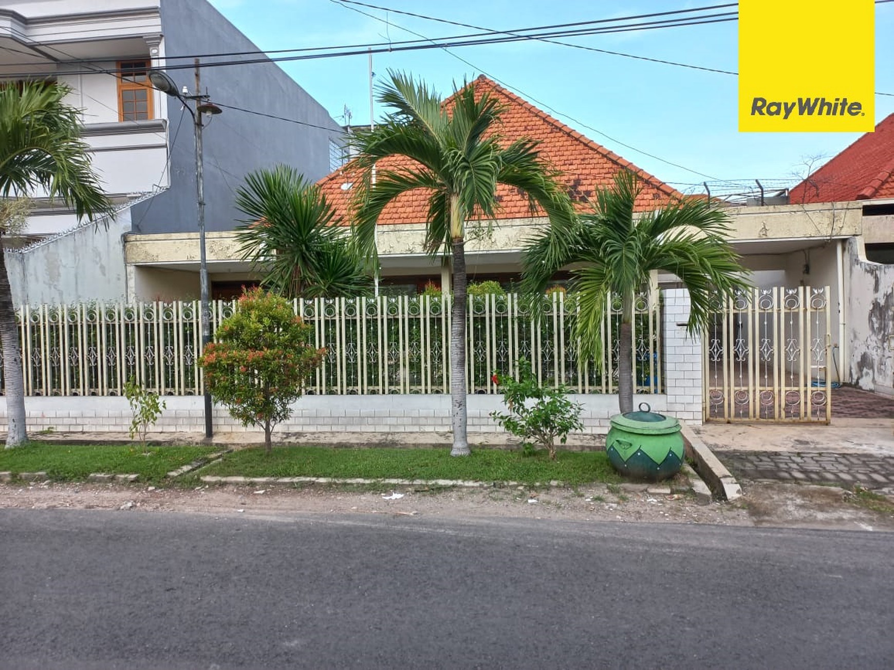 Dijual Rumah Pusat Kota di Jl Blambangan Surabaya