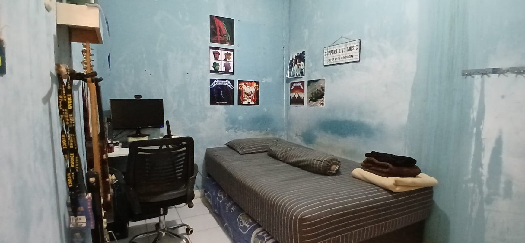 Rumah bagus siap huni di ciputat.