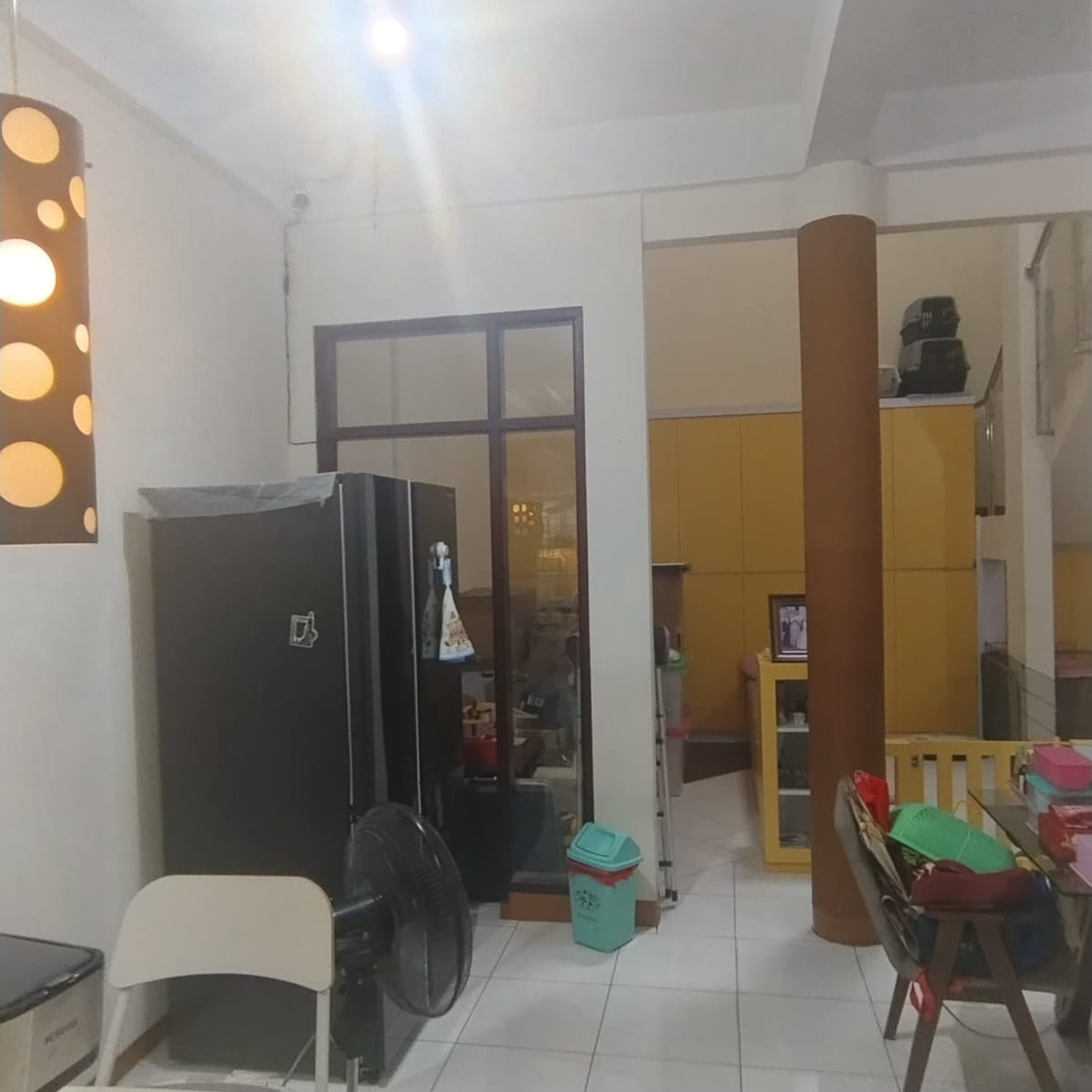 For Sale Rumah Siap Huni di Jl. Surya Bahagia. Sunrise, Jakarta Barat