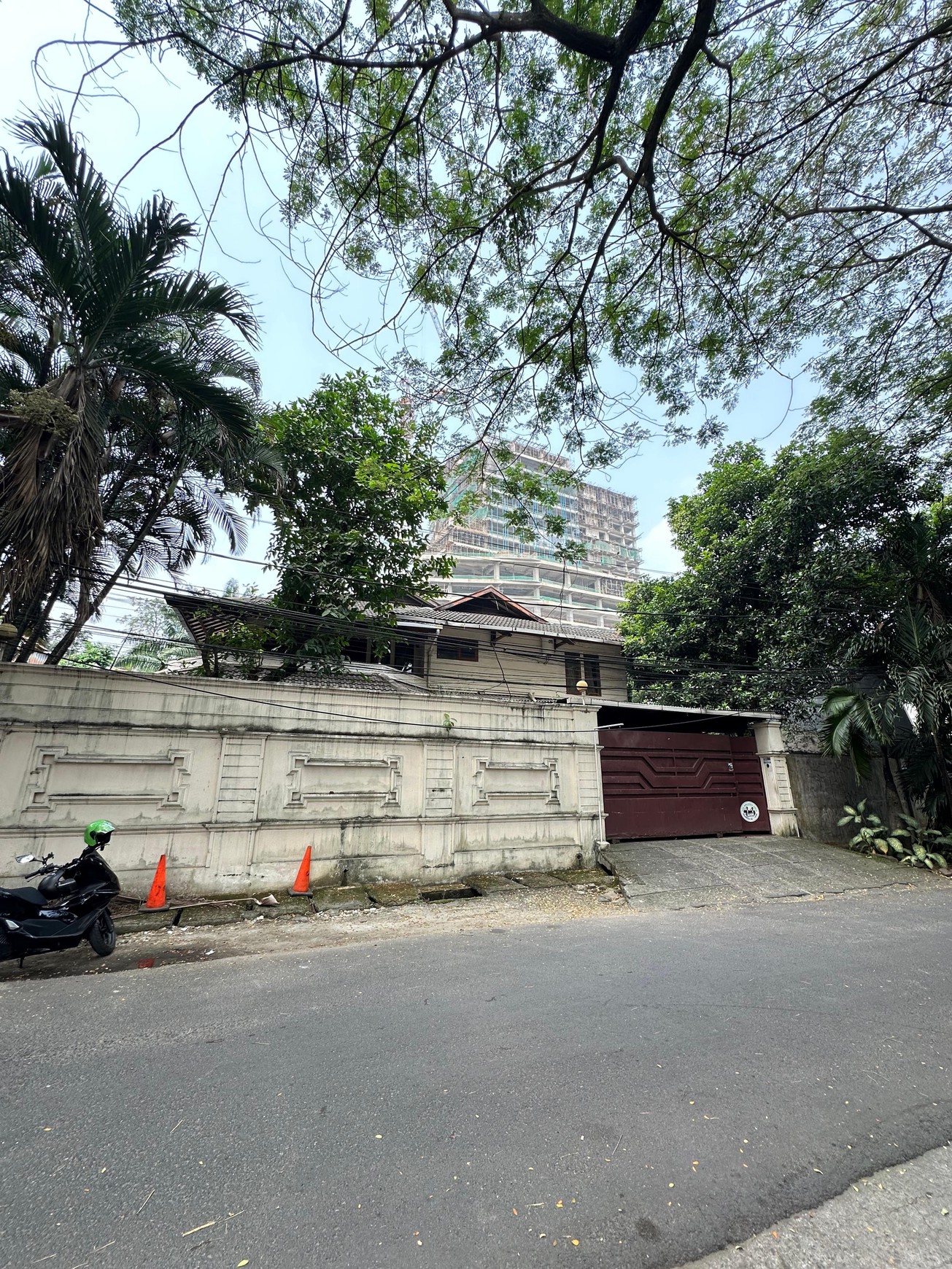 Rumah 2 lantai Murah di Cipete Selatan