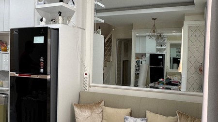 Rumah Full Furnished 2 Lantai di Serpong Siap Huni SHM KT 2+1 KM 2