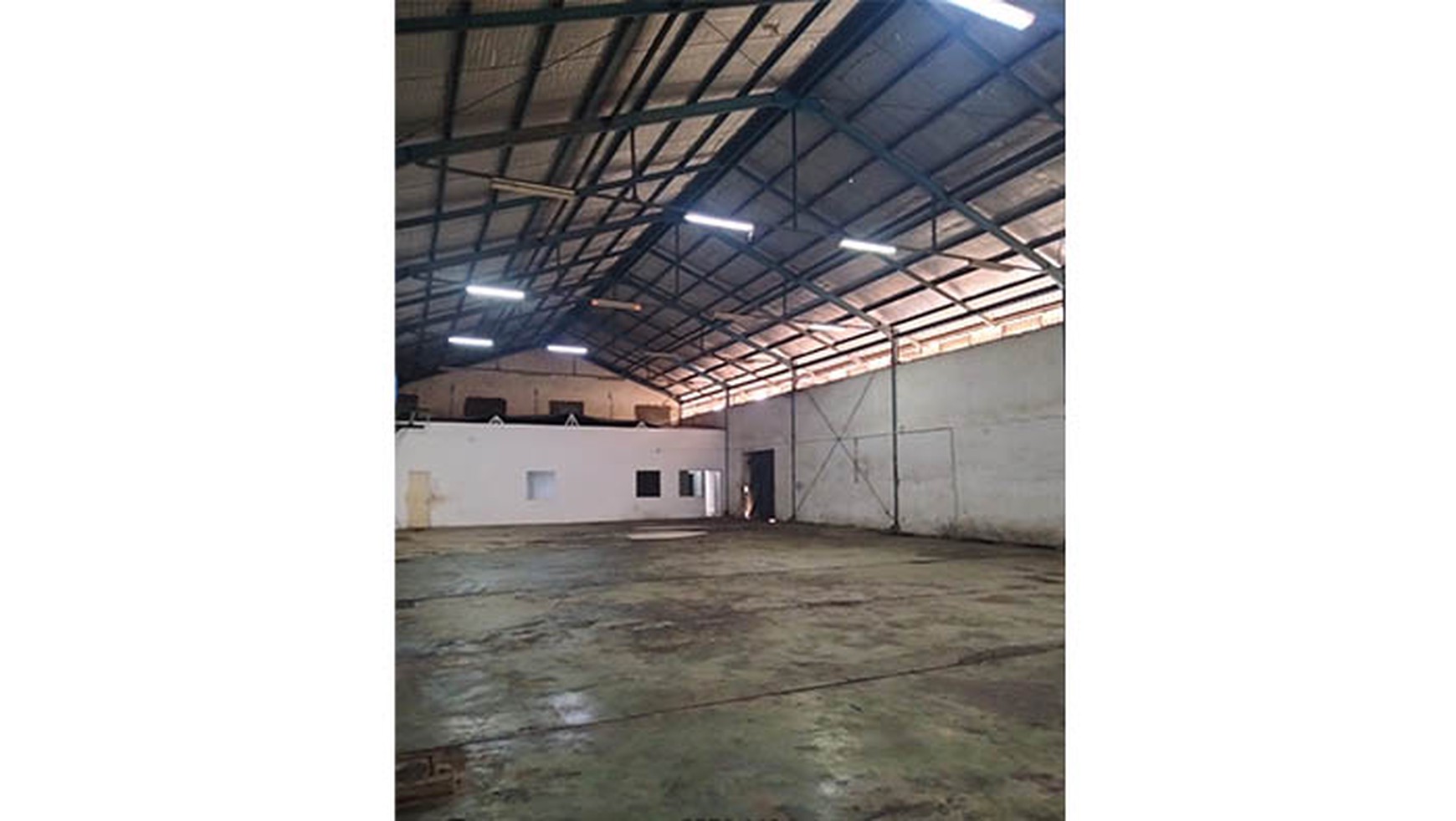 Gudang Halim Perdana Kusuma, Tangerang