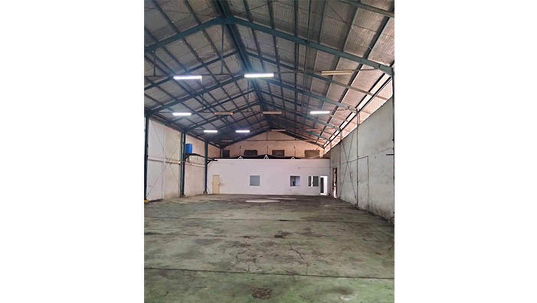 Gudang Halim Perdana Kusuma, Tangerang
