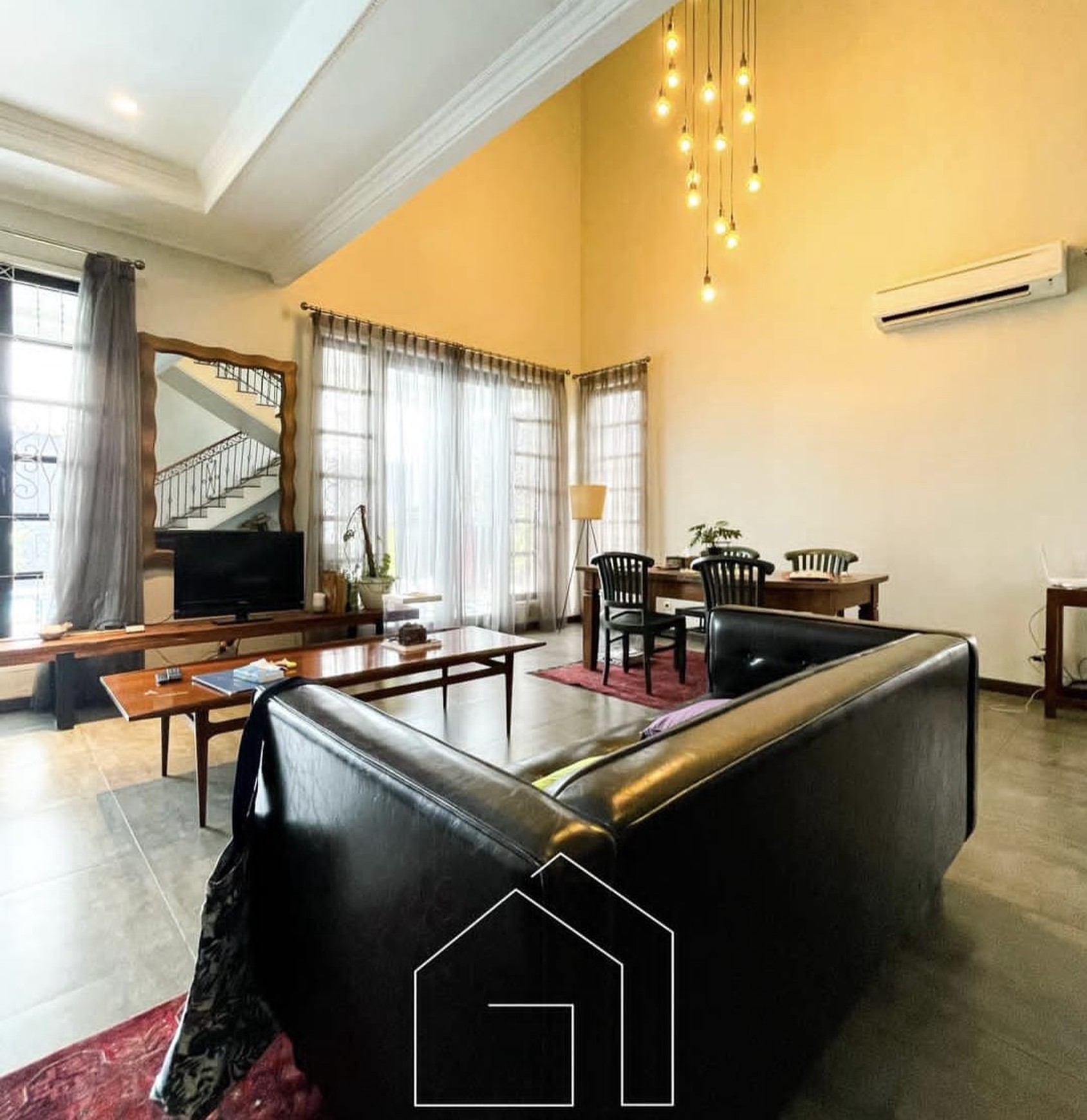 Rumah Nyaman Bebas Banjir di Jl,Bangka XI