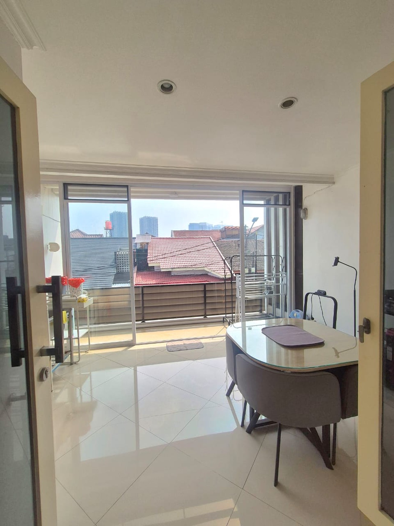 Rumah 2½ Lantai di Pondok Indah dekat dari PIM 2 KT 3 + 2 KM 2 + 2 @Jakarta Selatan