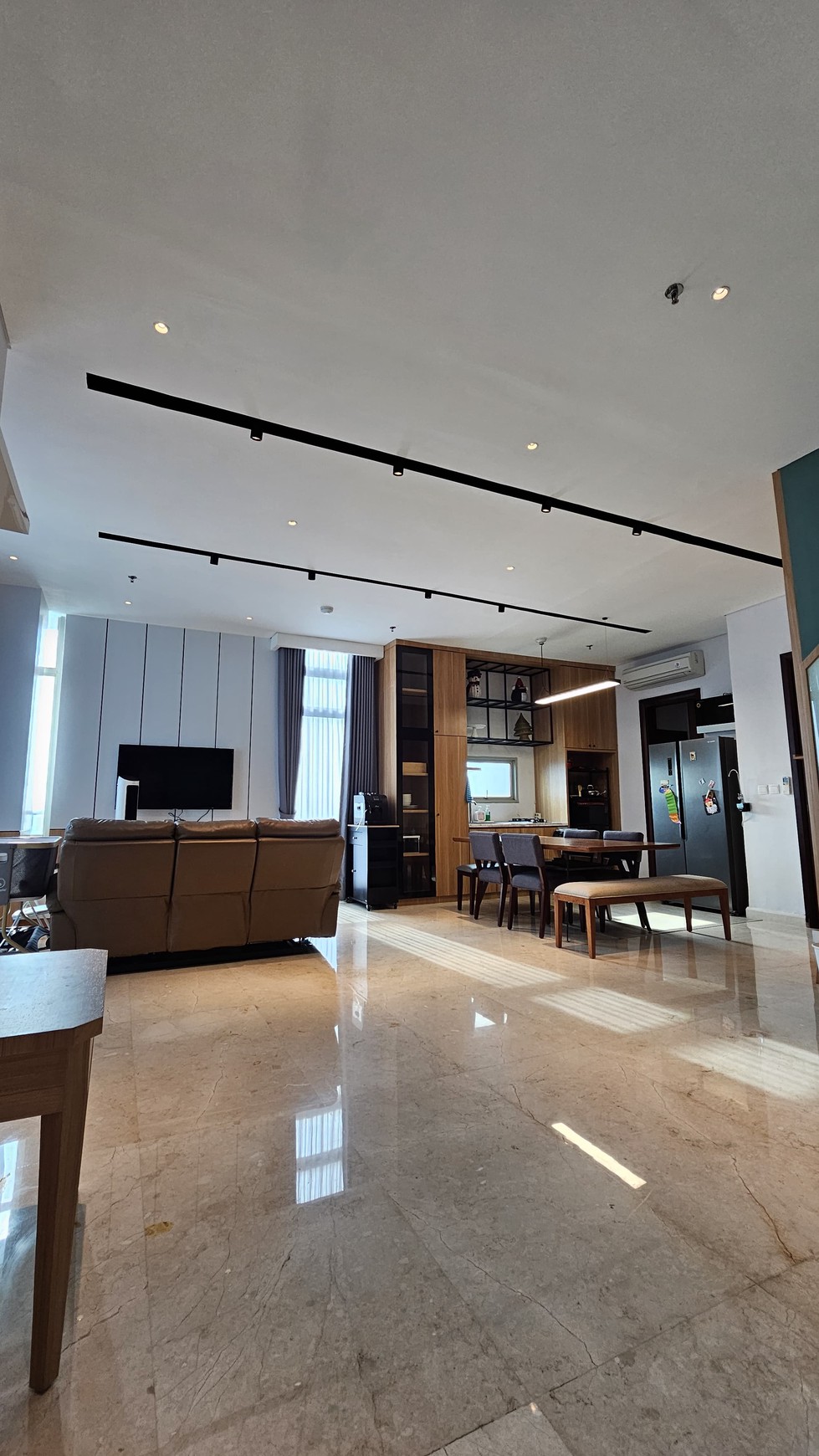 Dijual Apt Essence Darmawangsa 