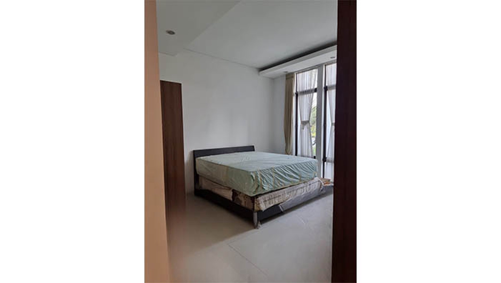 Rumah Villa Permata Gading ,Kelapa Gading Luas 375m2