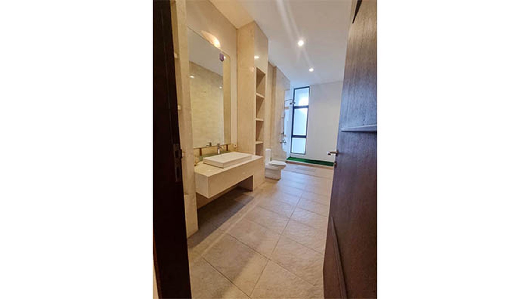 Rumah Villa Permata Gading ,Kelapa Gading Luas 375m2