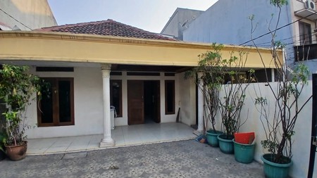 Dijual rumah merangkap kos kos an di kalibata dekat mampang