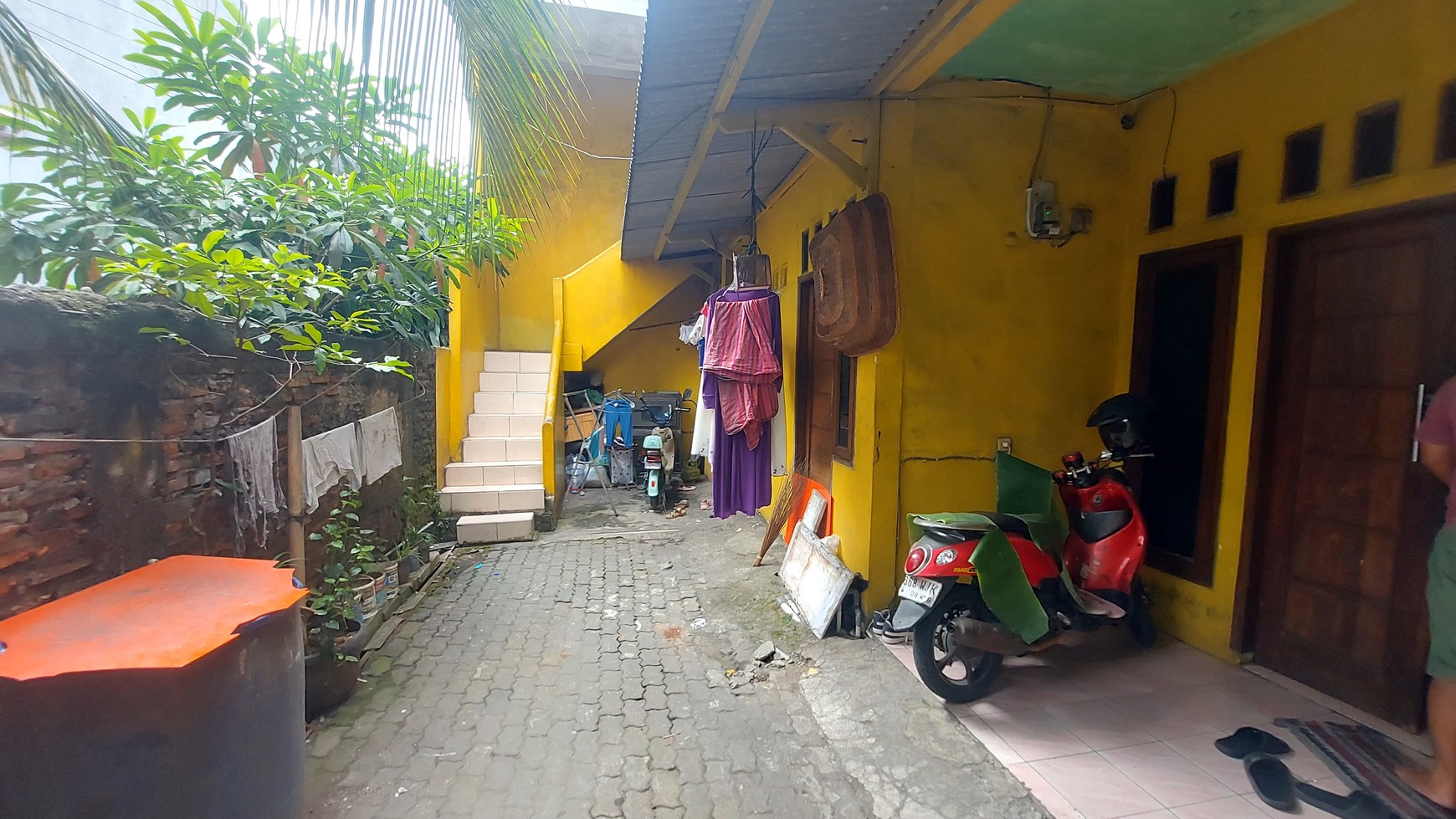 Dijual Tanah dan Bangunan (Rumah-Kontrakan) di Pinggir Jalan Raya Pahlawan Rempoa Ciputat