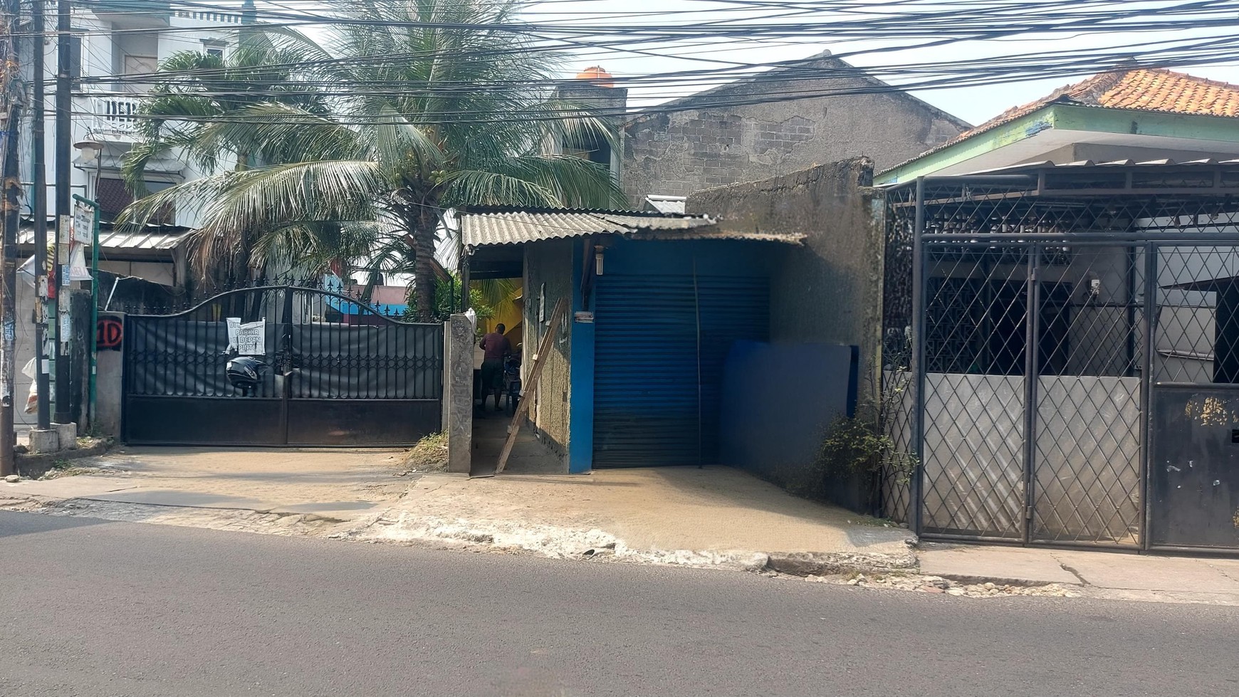 Dijual Tanah dan Bangunan (Rumah-Kontrakan) di Pinggir Jalan Raya Pahlawan Rempoa Ciputat