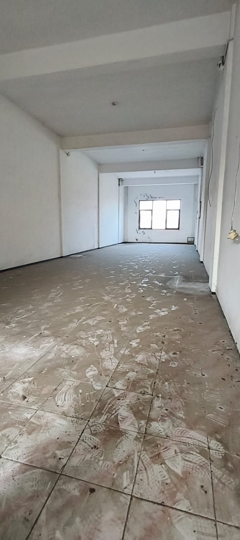 DIJUAL RUKO 3 LANTAI DI RAYA DARMO PERMAI SELATAN COCOK UNTUK OFFICE