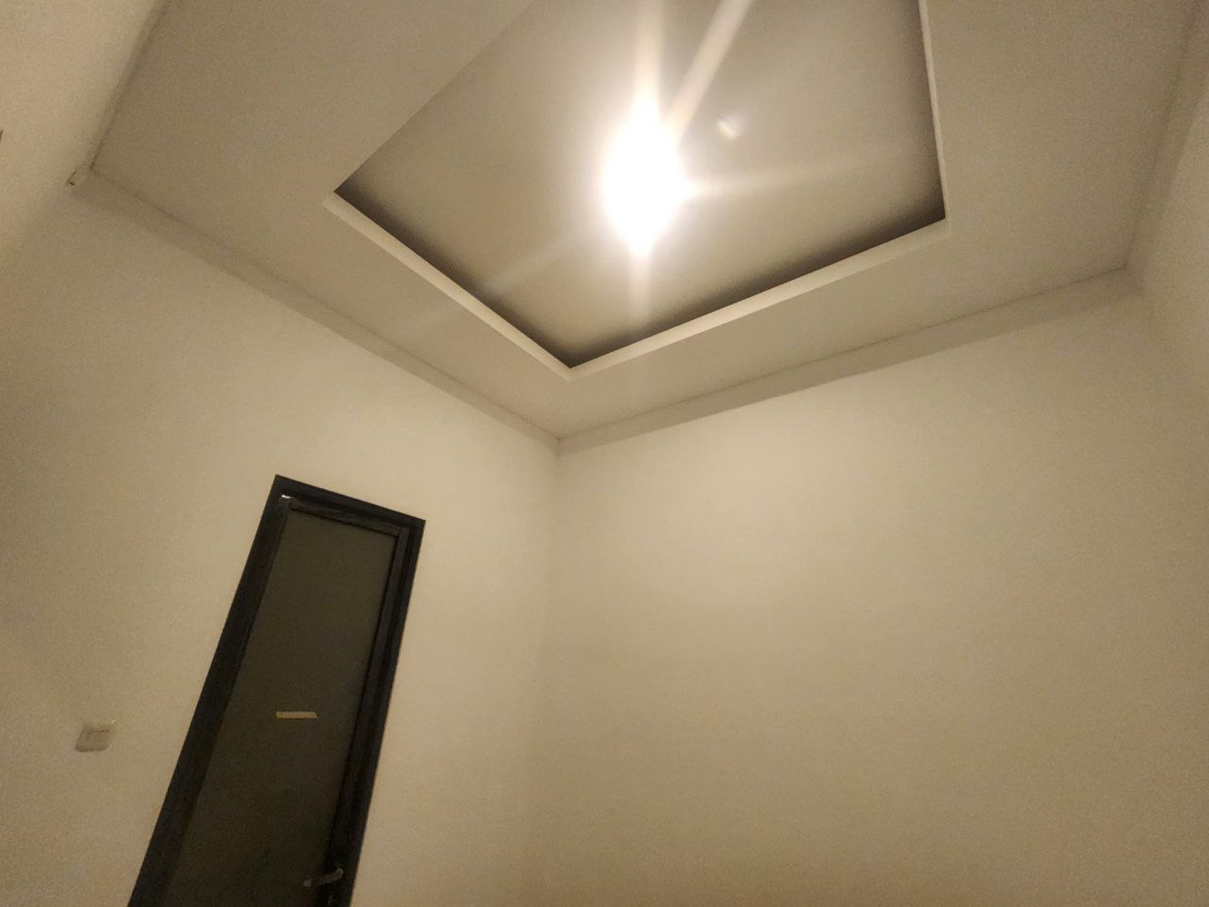 Rumah 2 Lantai Murah dan Mewah di Rungkut Menanggal Surabaya